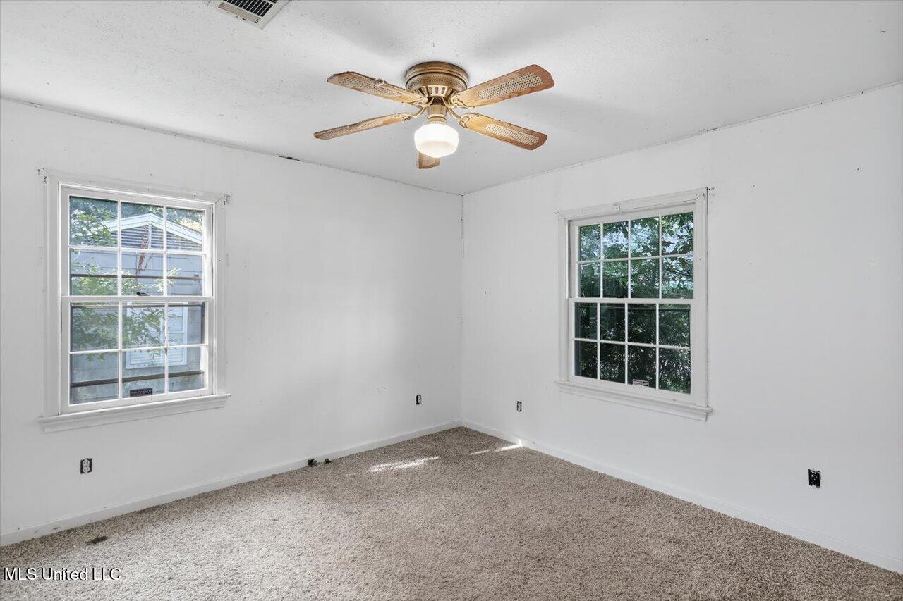 220 Mcree Drive Property Photo 19