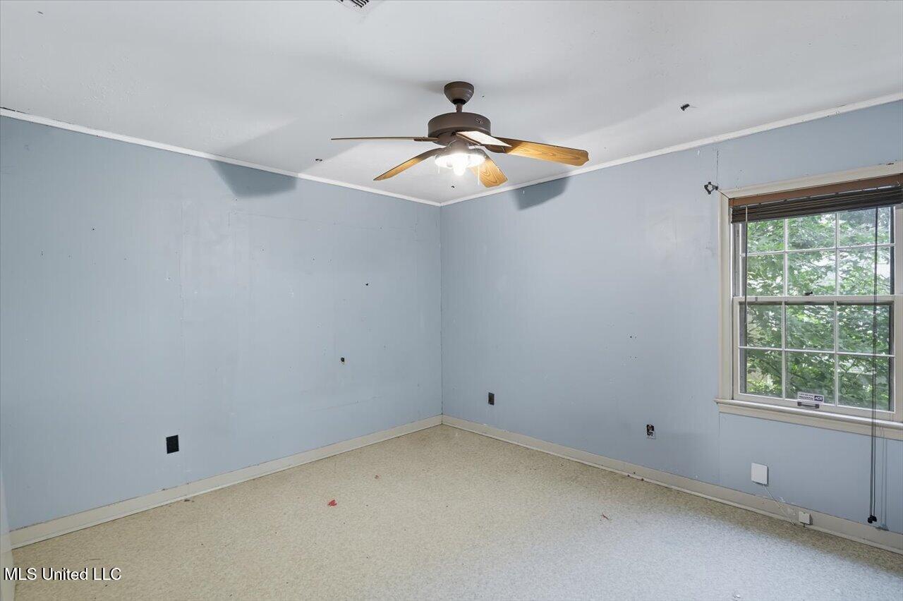 220 Mcree Drive Property Photo 20