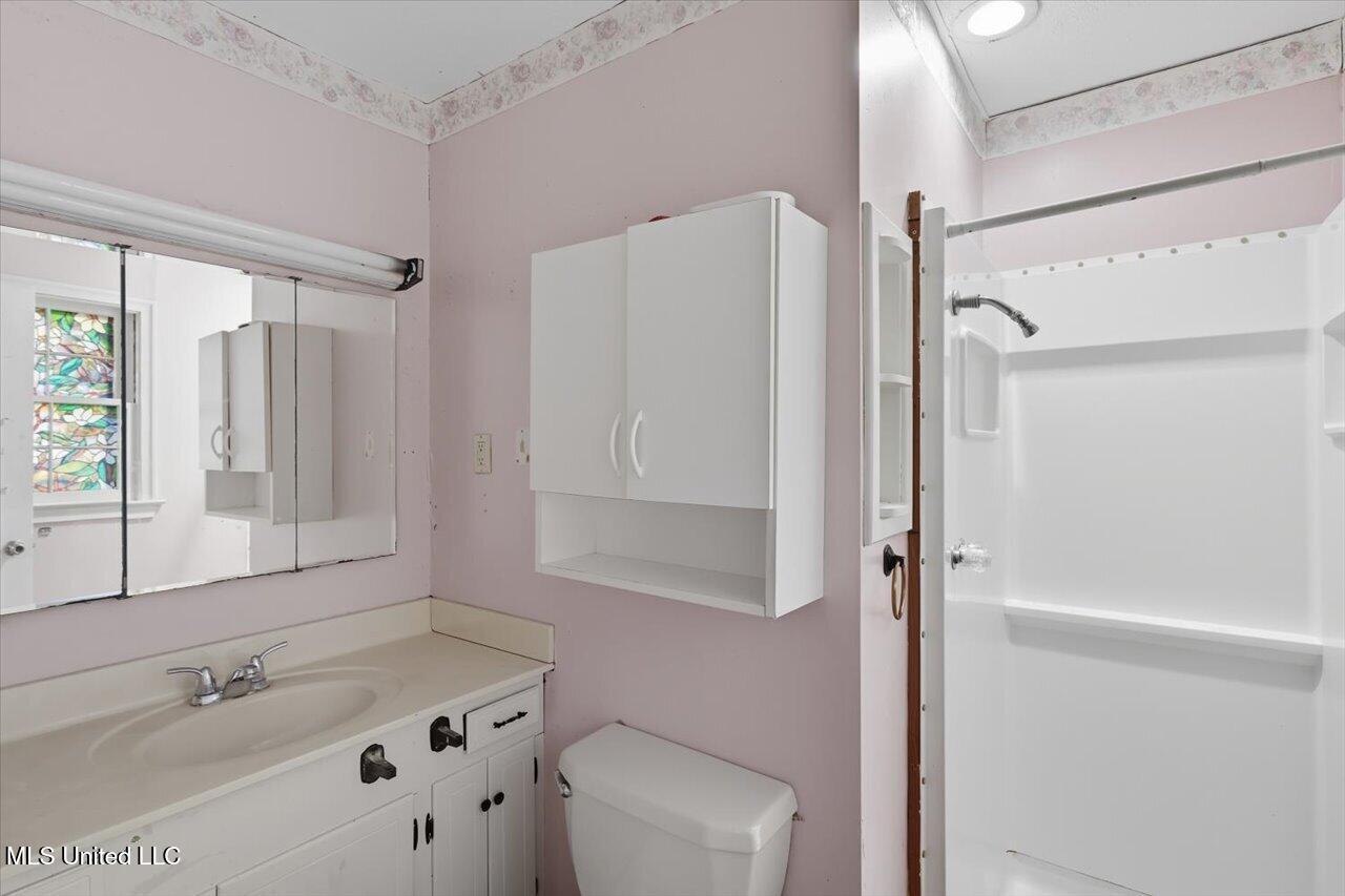 220 Mcree Drive Property Photo 23