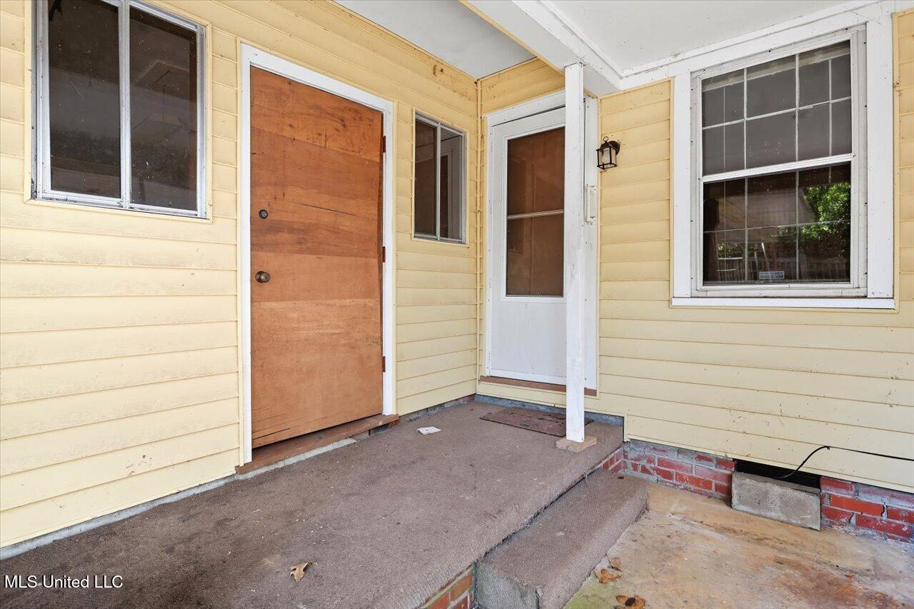 220 Mcree Drive Property Photo 26