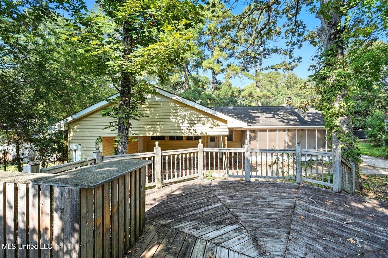 220 Mcree Drive Property Photo 31