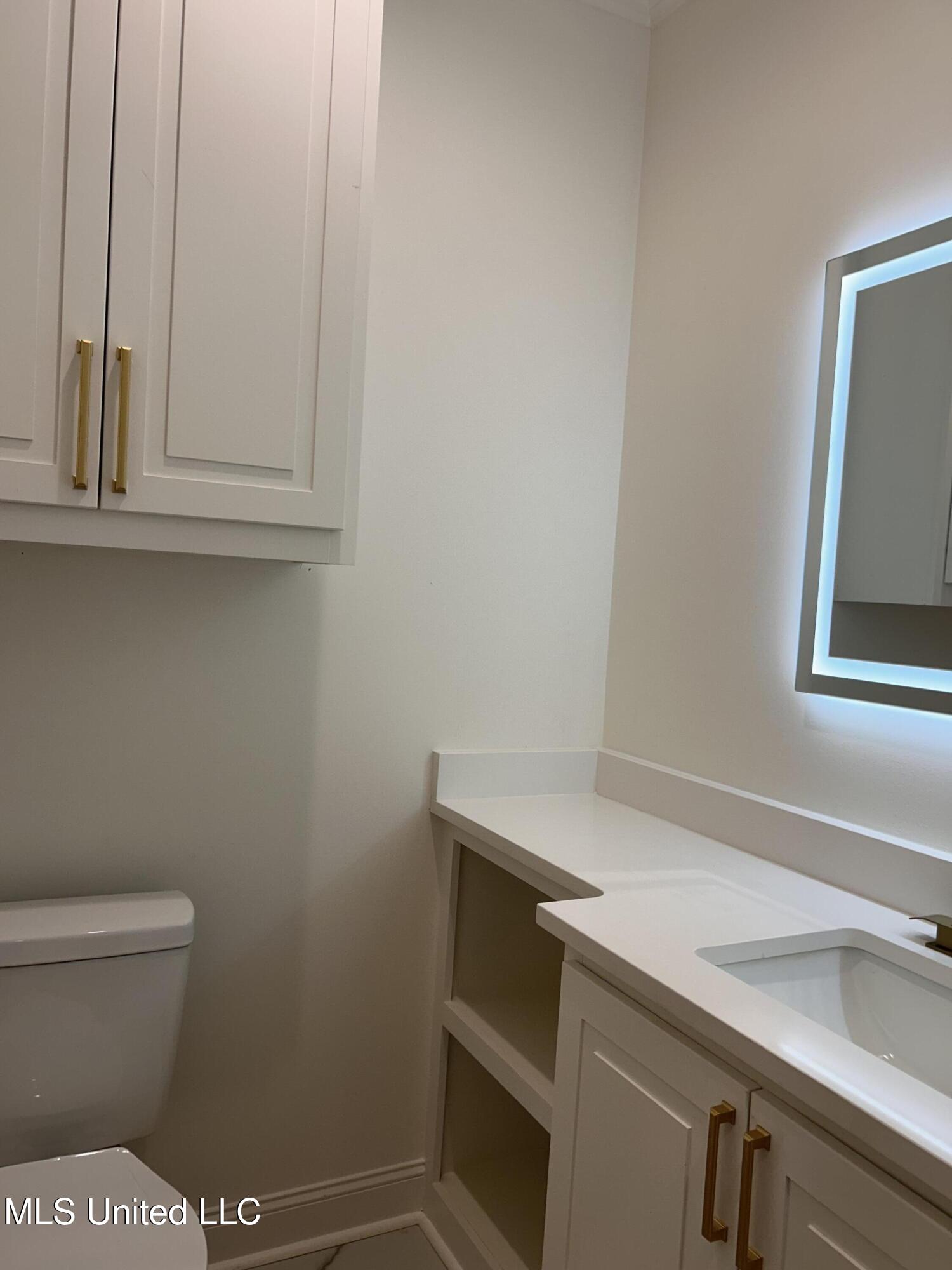 176 Sweetbriar Circle Property Photo 12