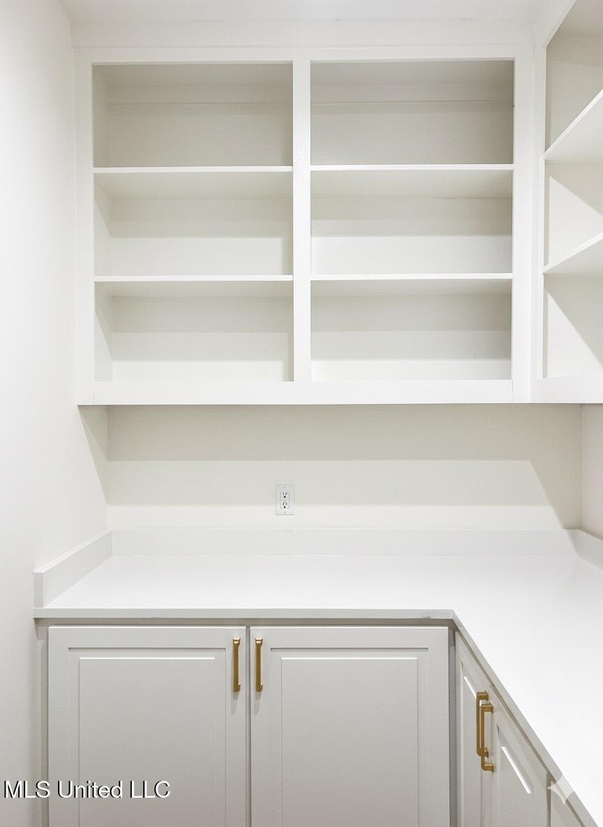 176 Sweetbriar Circle Property Photo 22