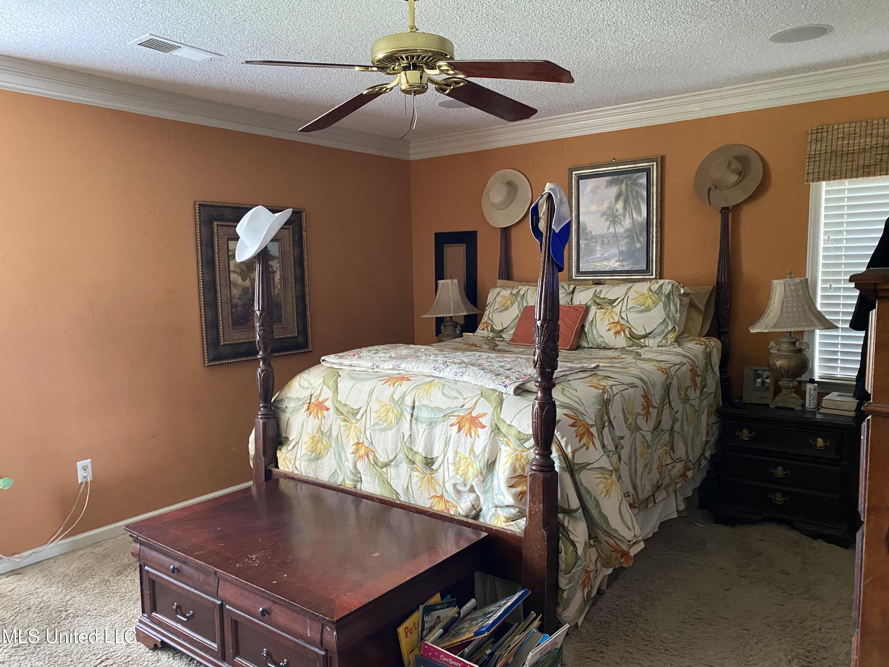 7235 Davidson Road Property Photo 6