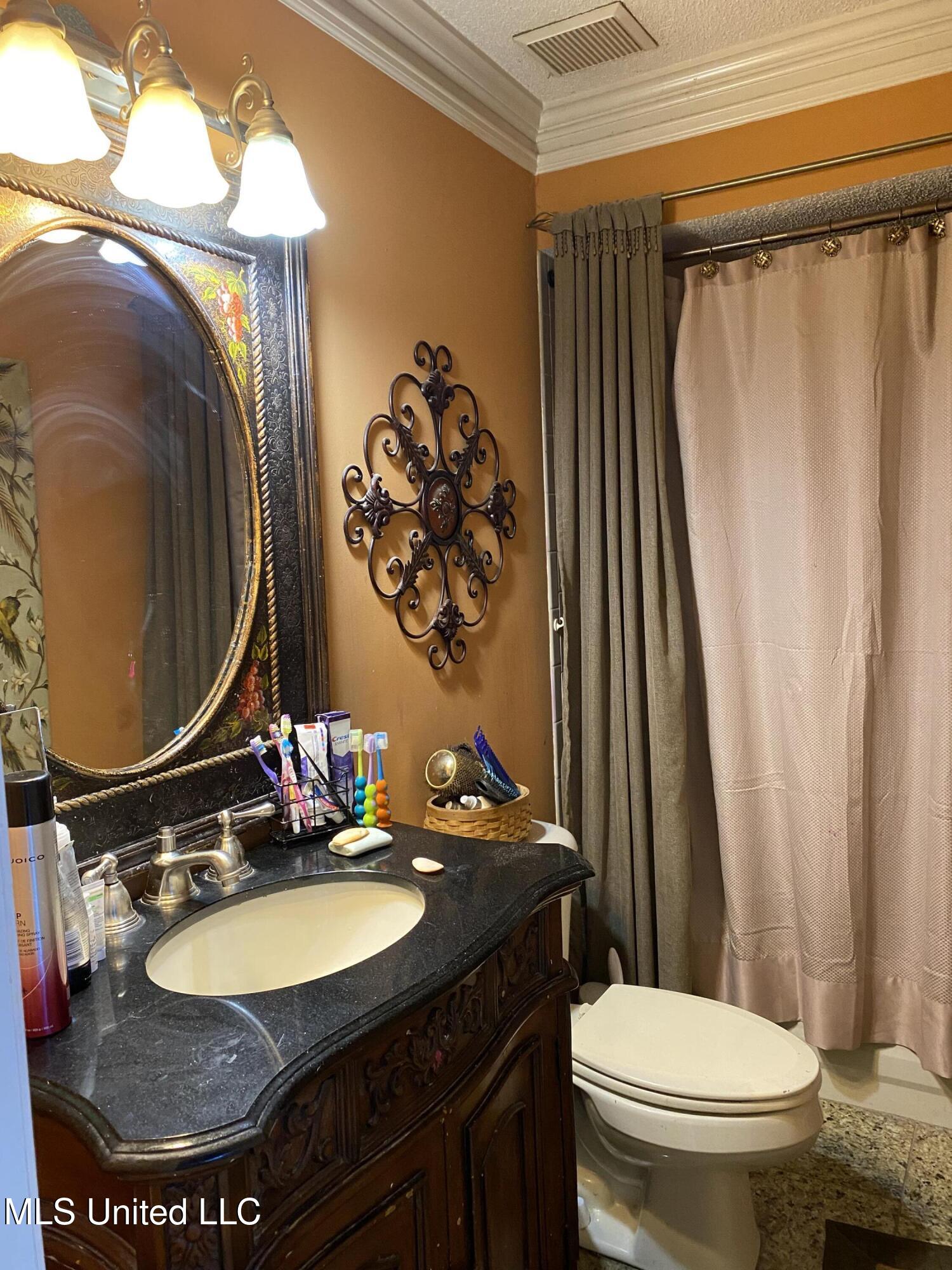 7235 Davidson Road Property Photo 15