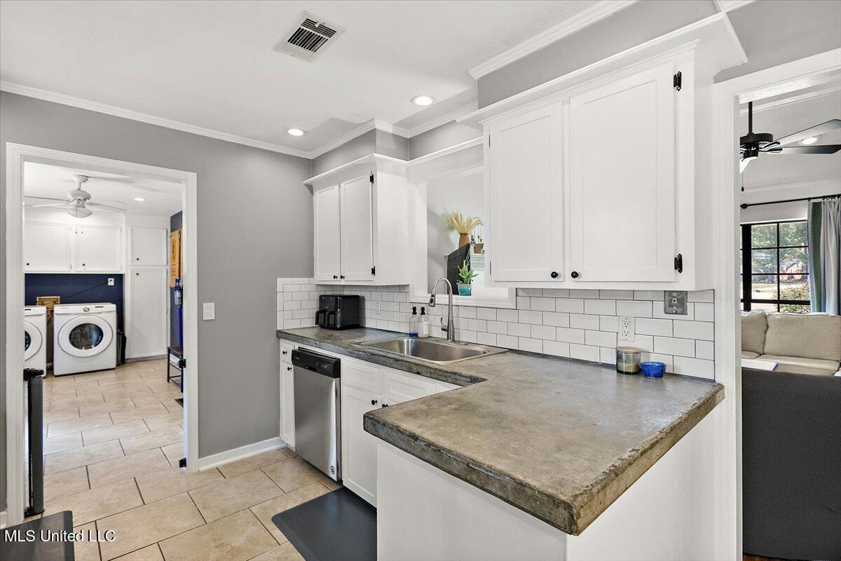 103 Casa Urbano Drive Property Photo 15