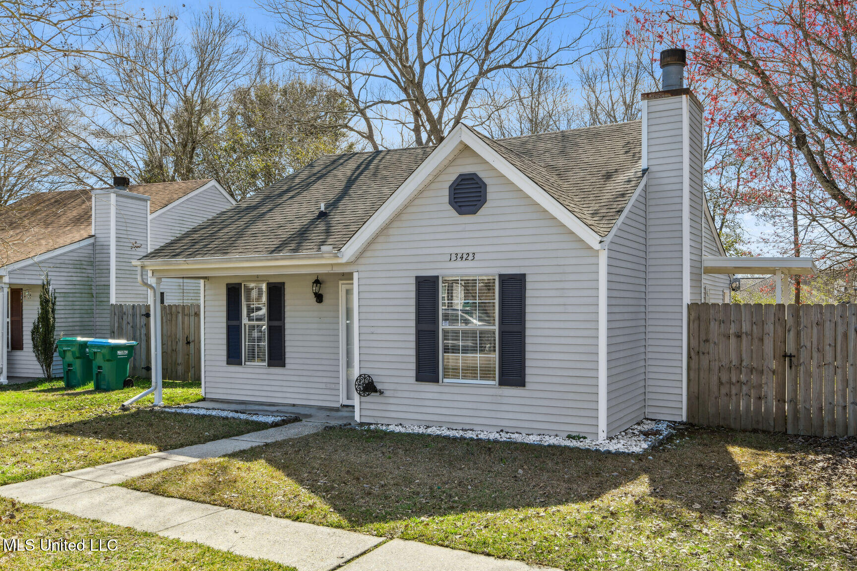 13423 Windsong Drive Property Photo 2