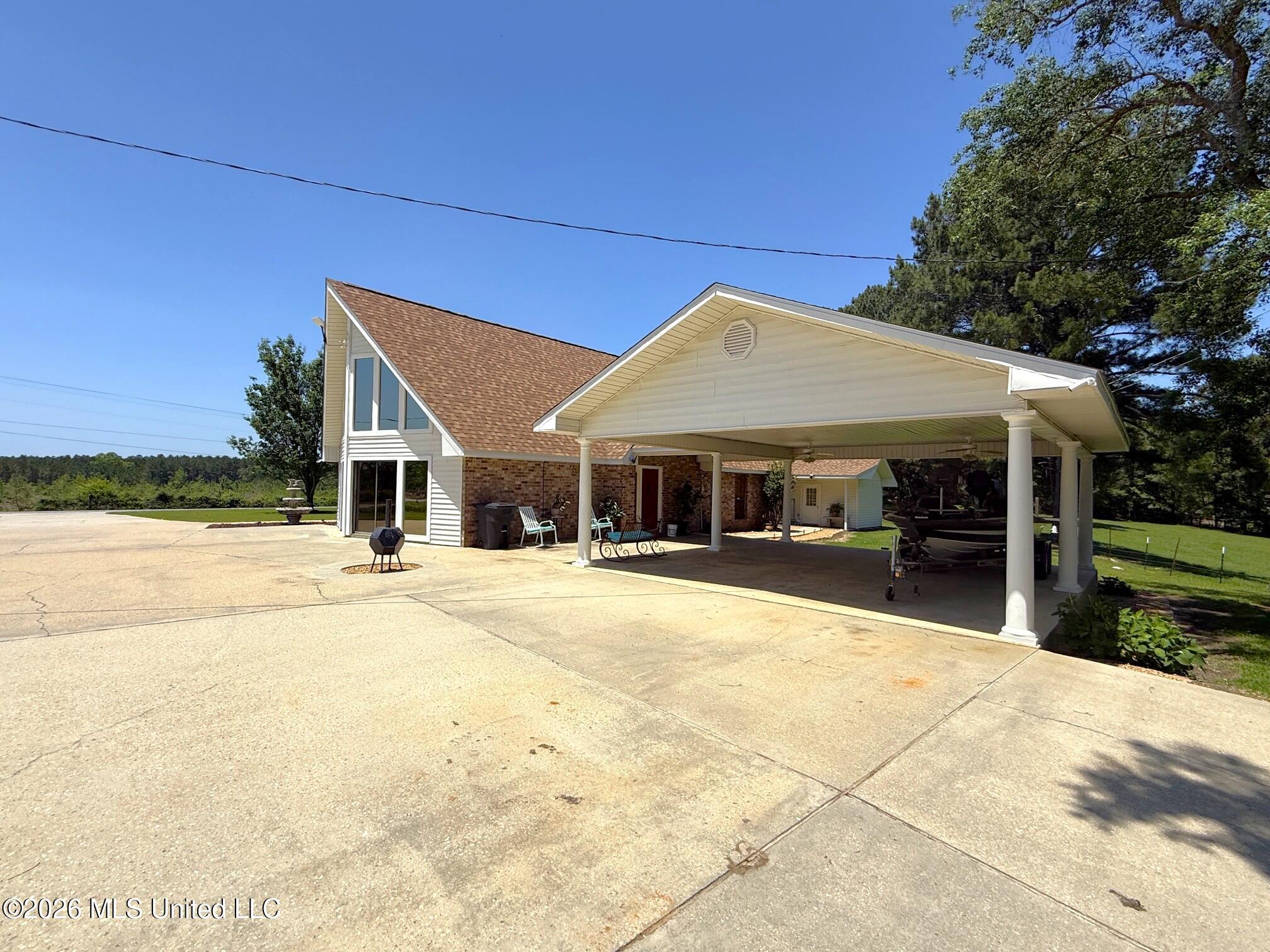 7020 Gibson Road Property Photo 5