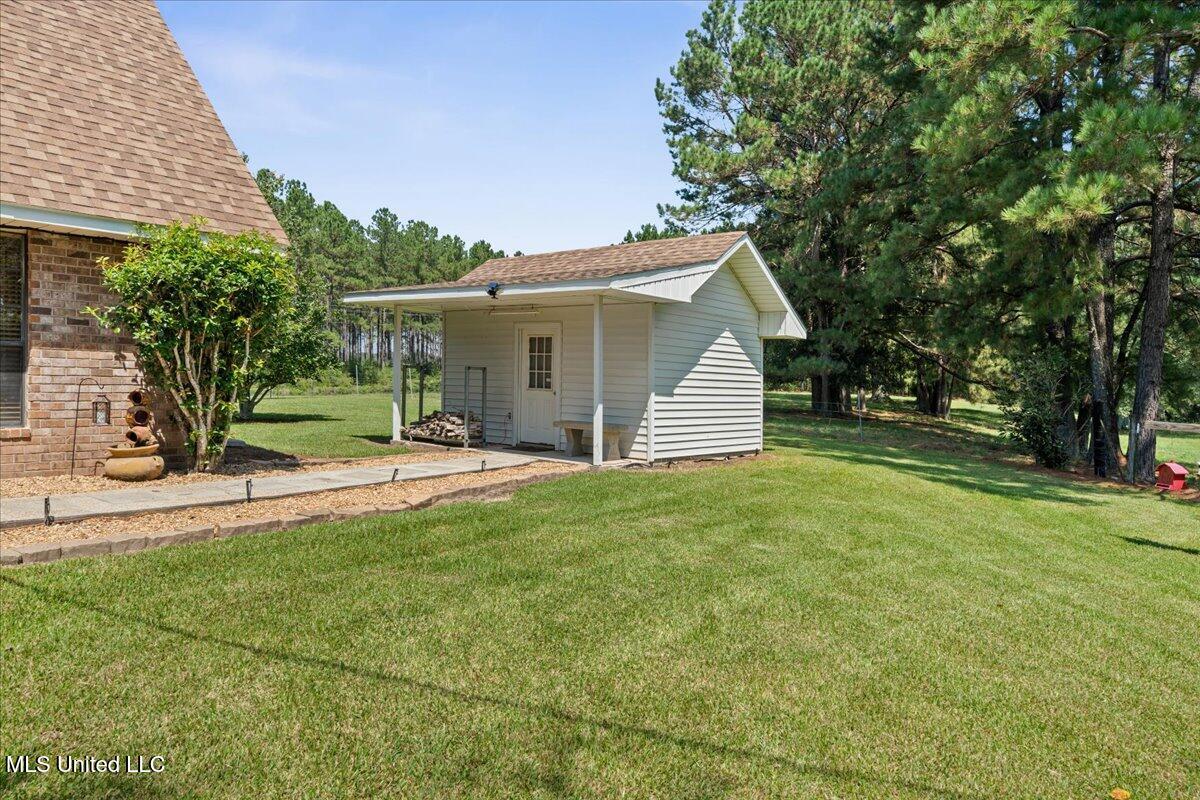 7020 Gibson Road Property Photo 10