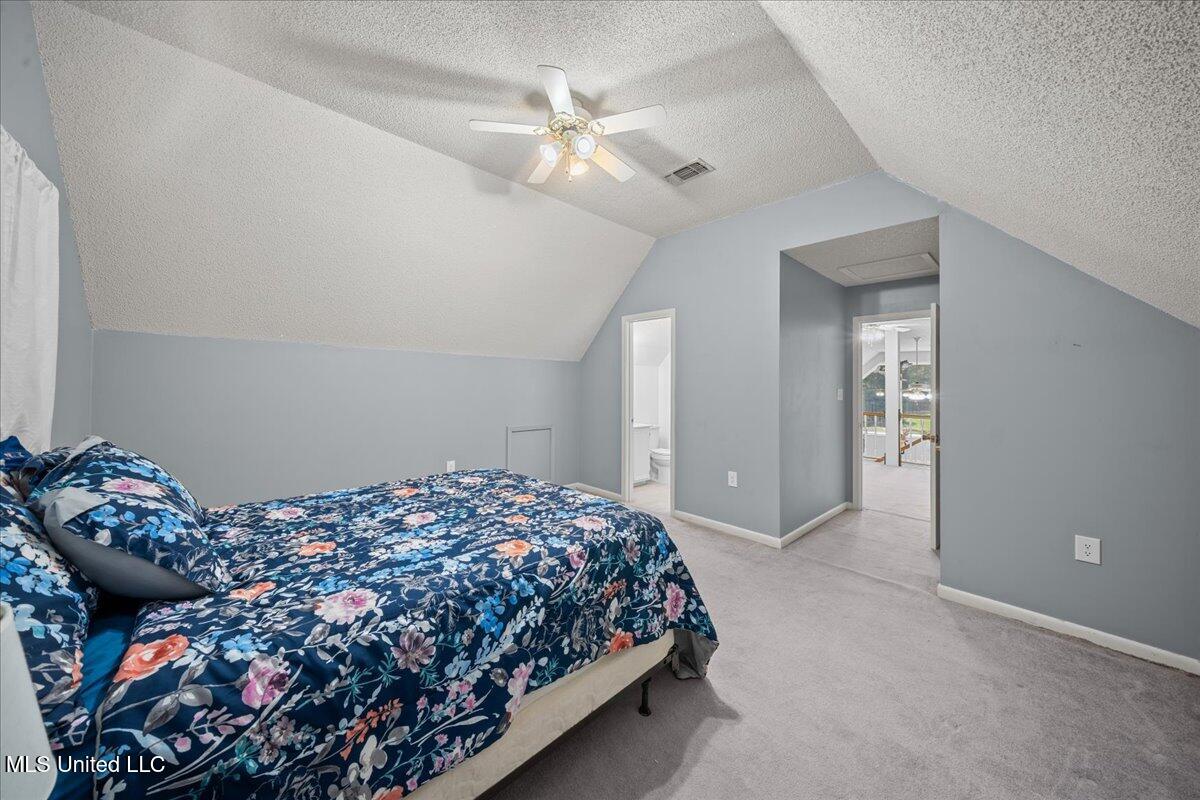 7020 Gibson Road Property Photo 32