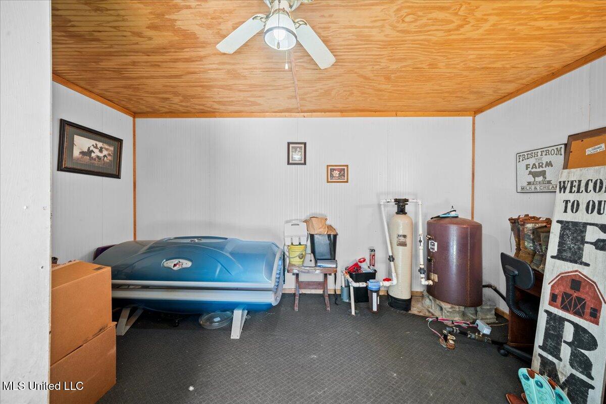 7020 Gibson Road Property Photo 34