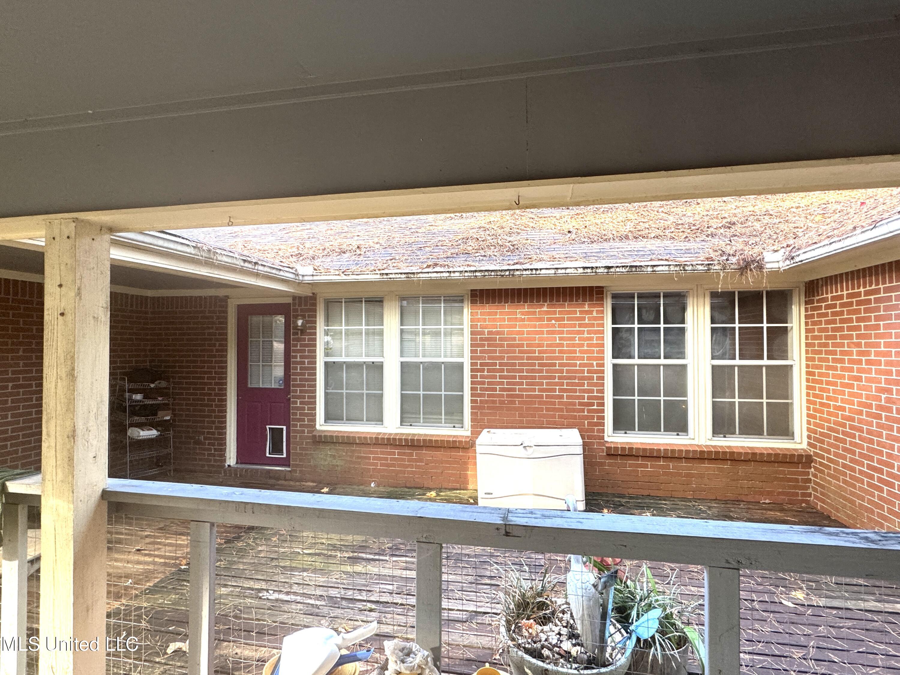 138 Eltonwoods Drive Property Photo 3