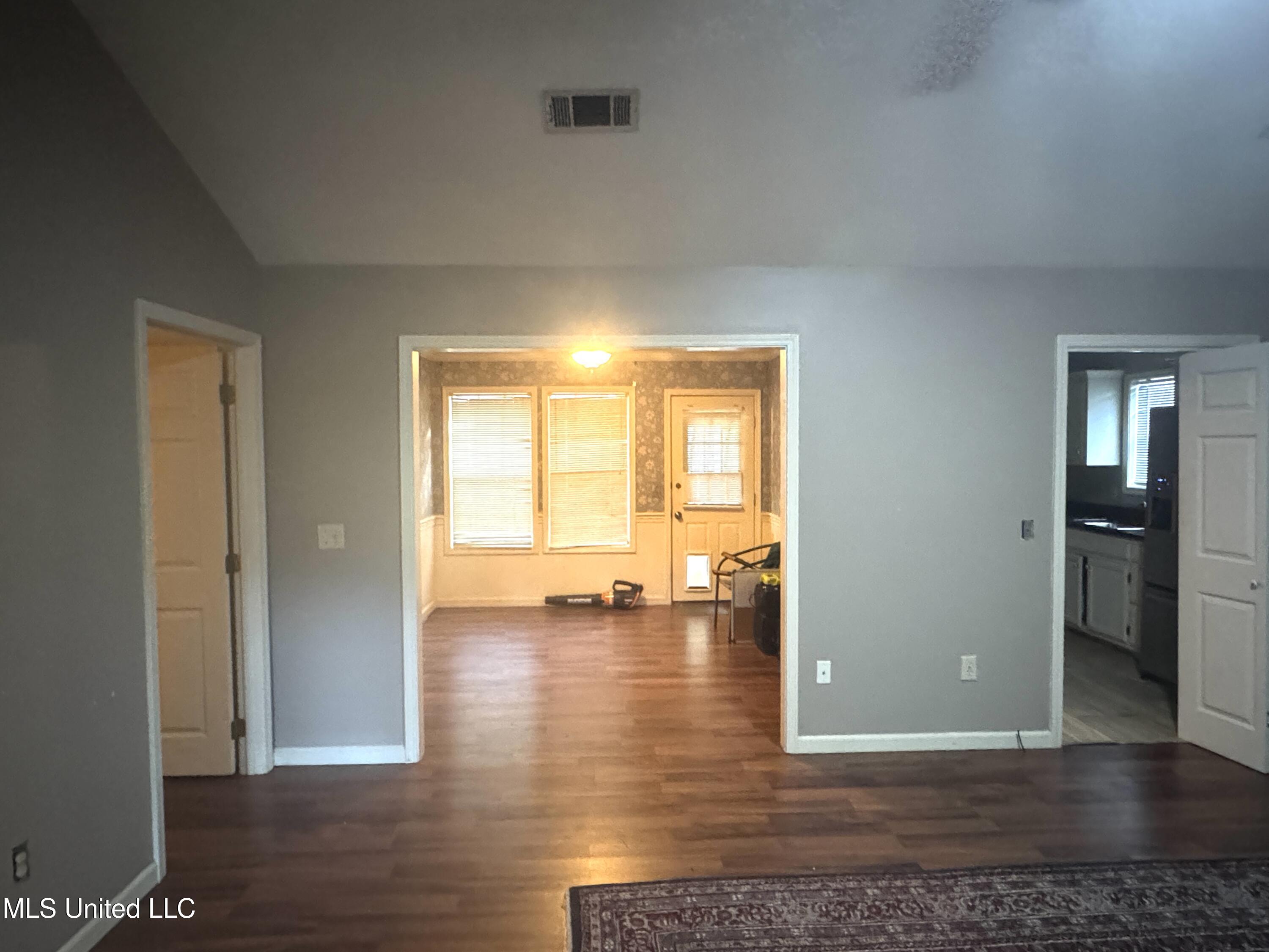 138 Eltonwoods Drive Property Photo 7