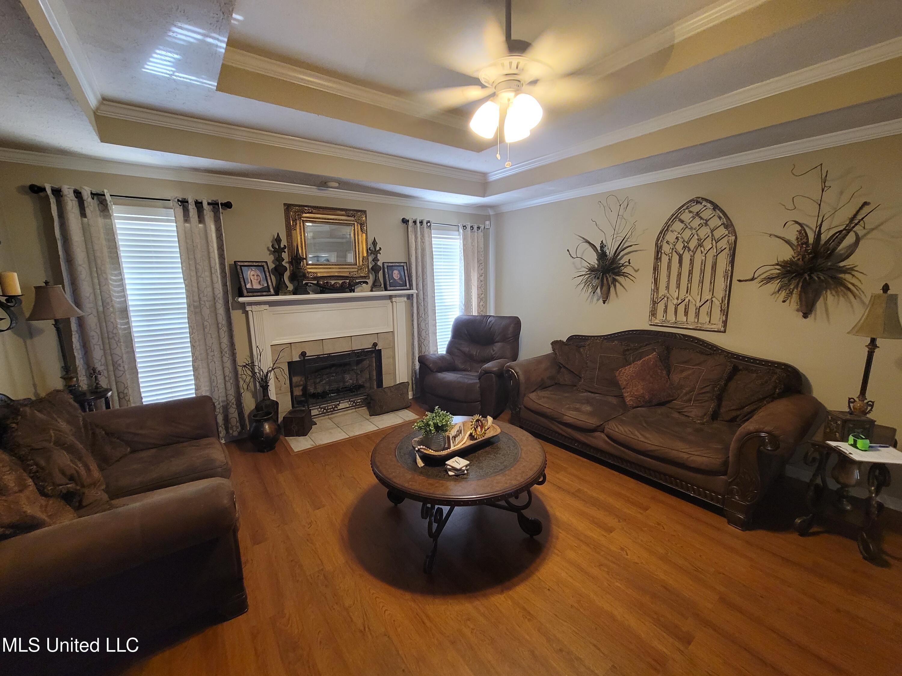 317 Willow Run Property Photo 11