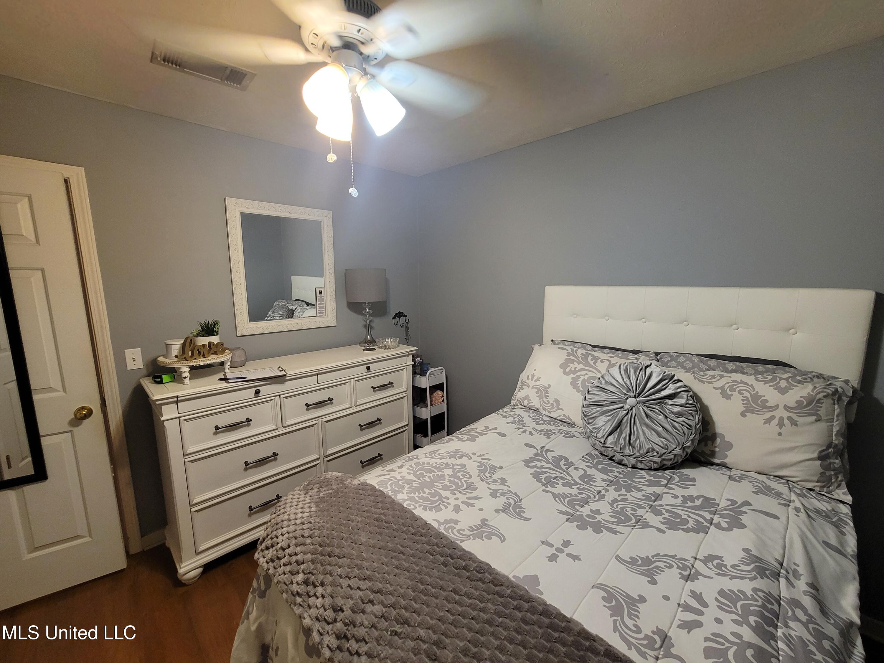 317 Willow Run Property Photo 27