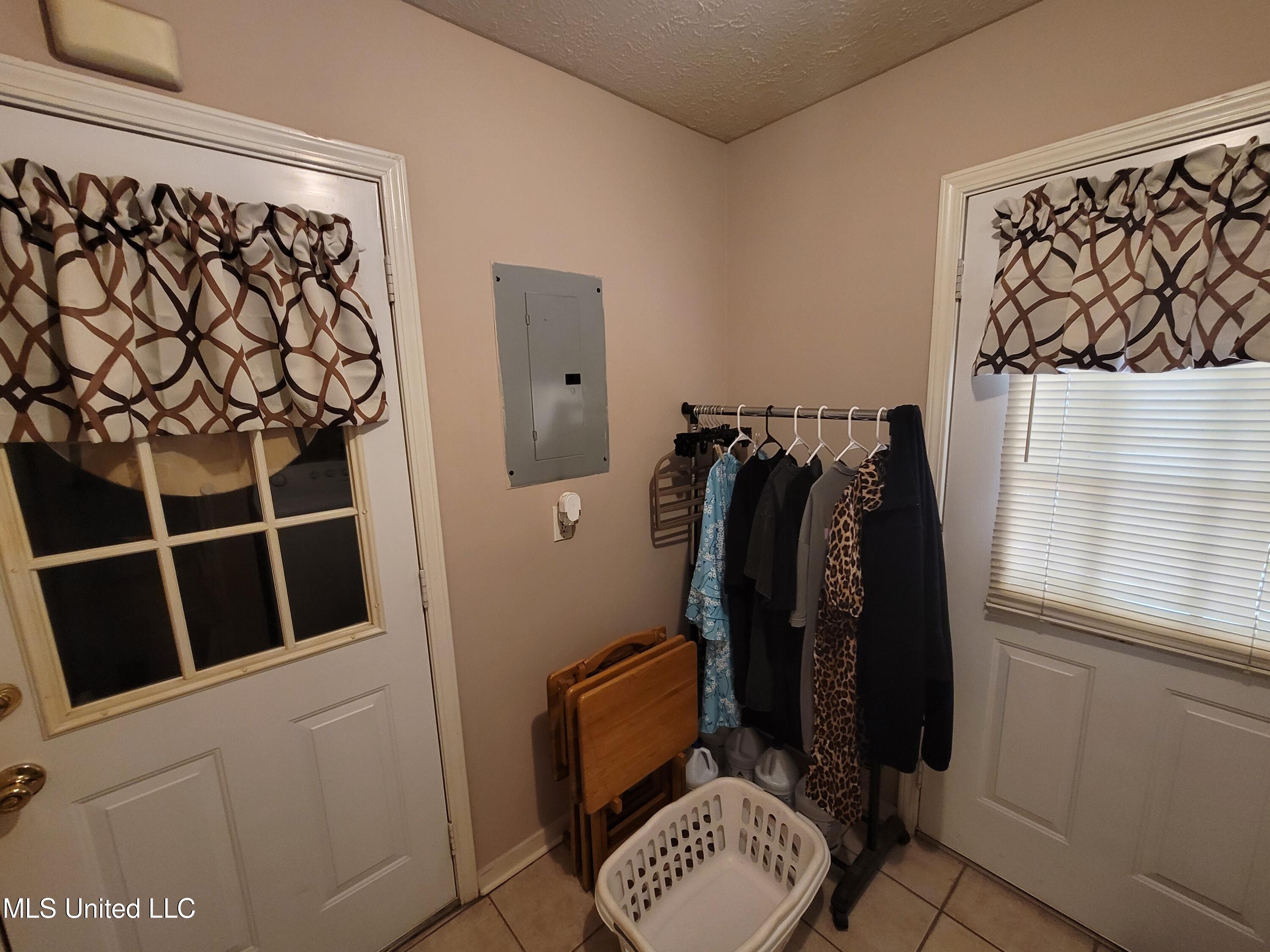 317 Willow Run Property Photo 33