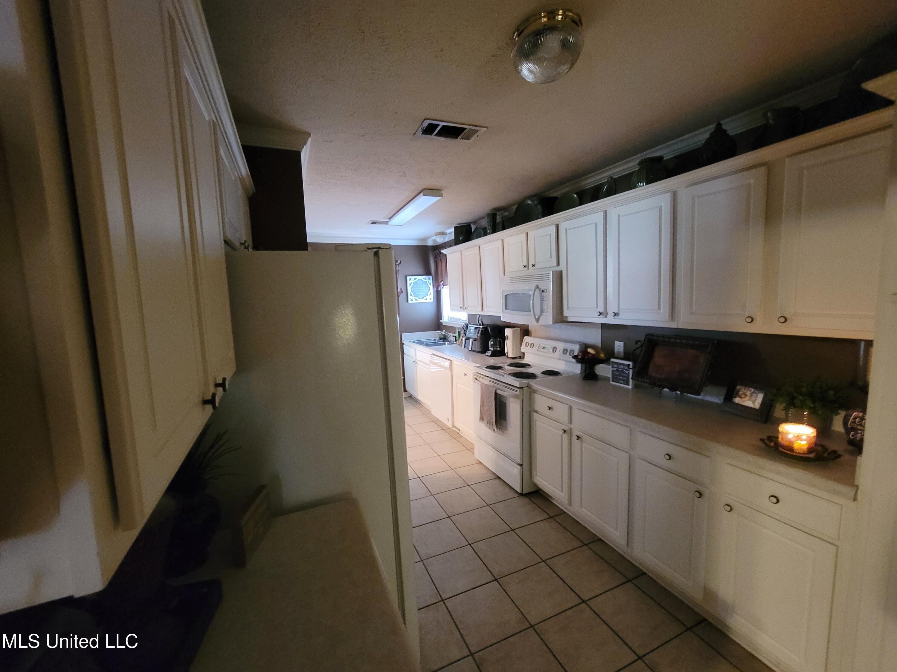 317 Willow Run Property Photo 35