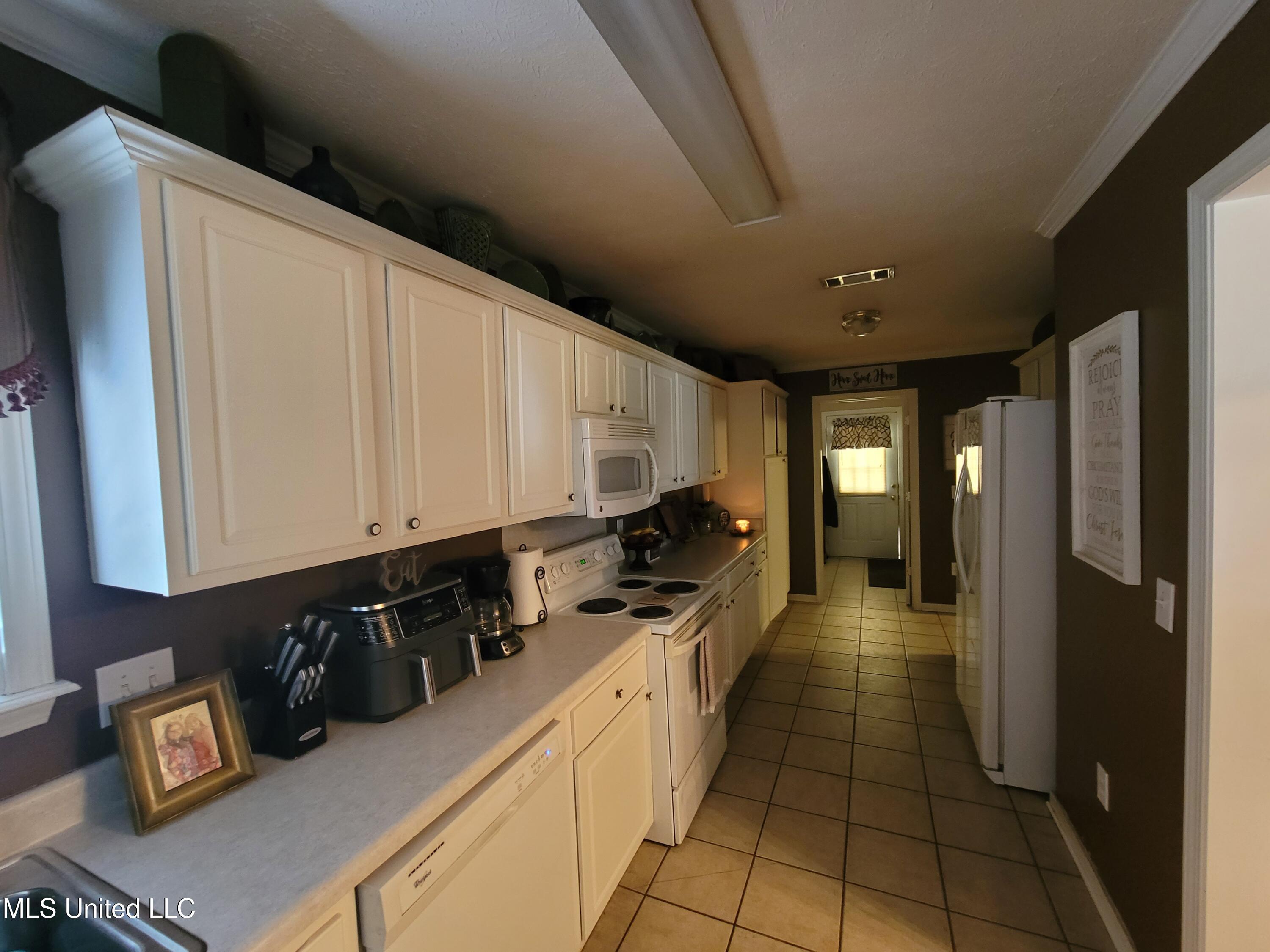 317 Willow Run Property Photo 37