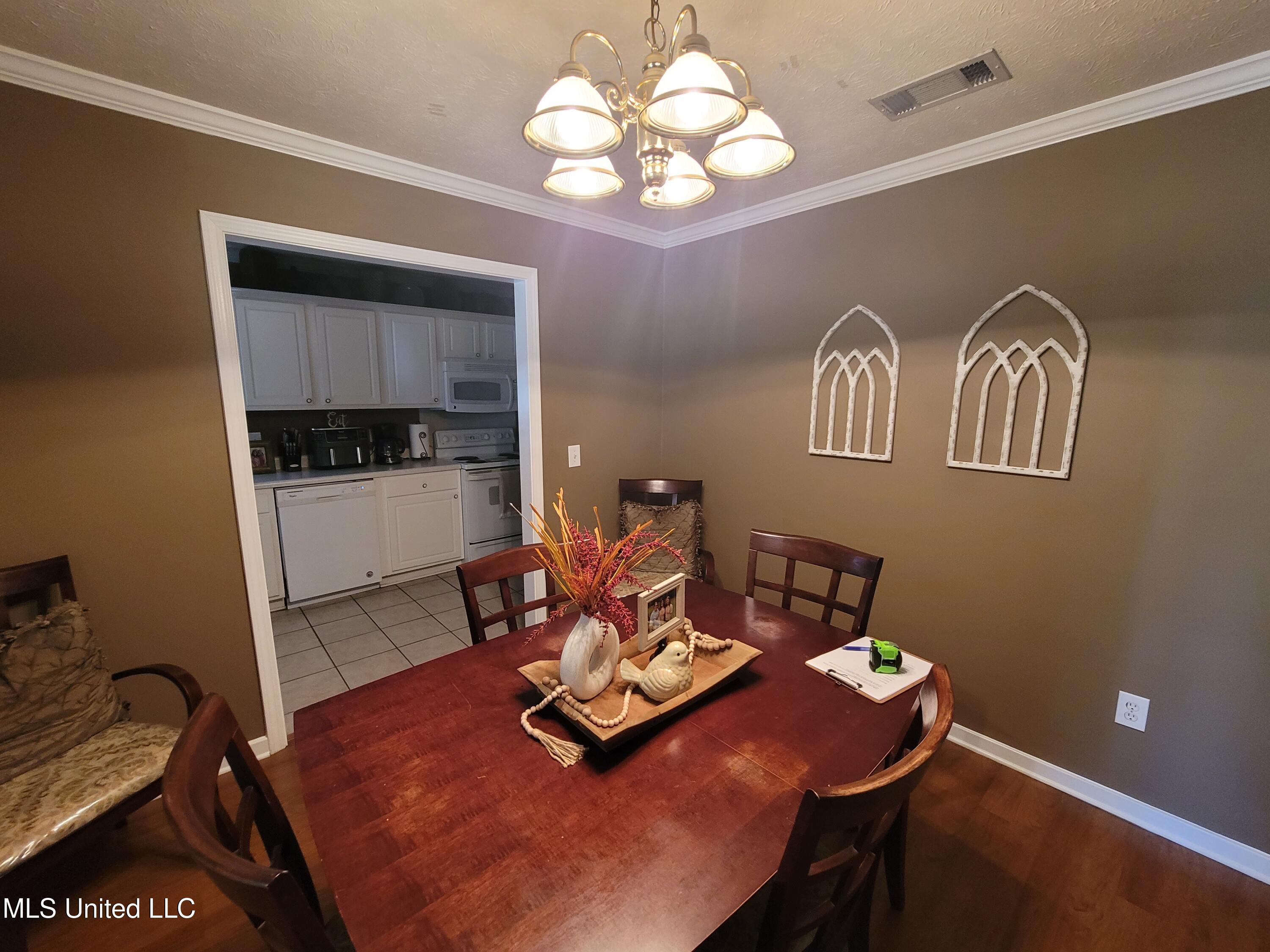 317 Willow Run Property Photo 42