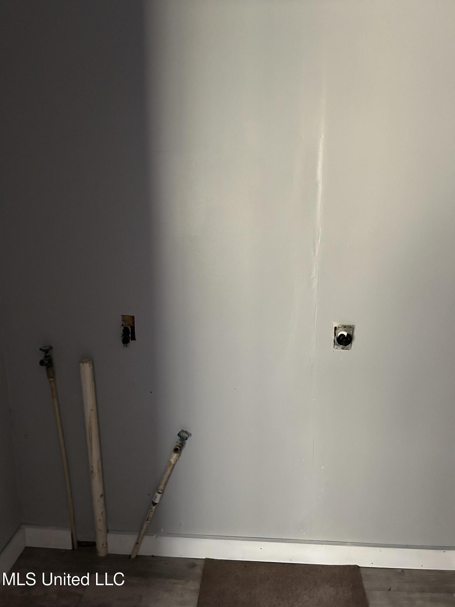 1017 Ne Washington Street Property Photo 8