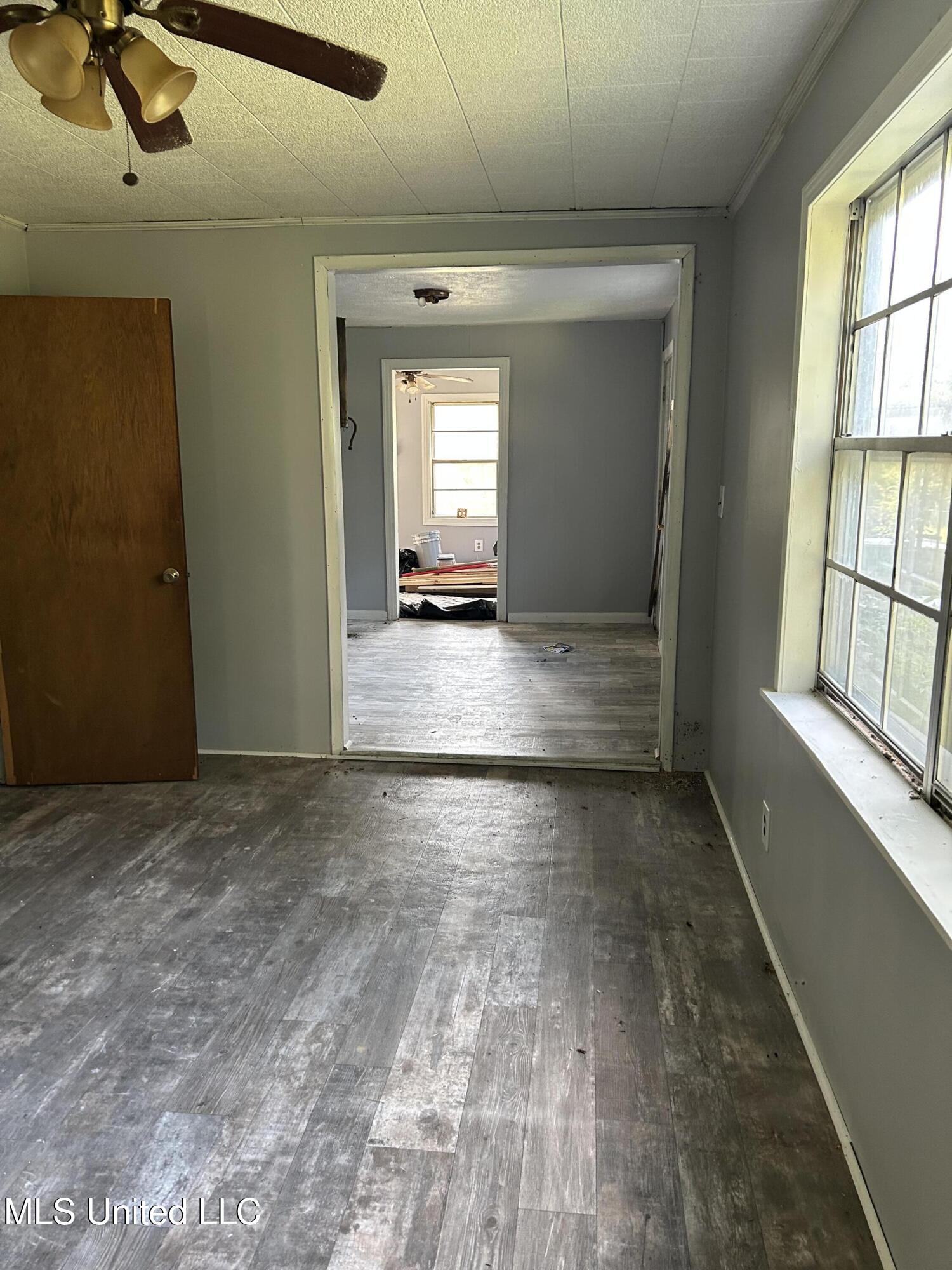 1017 Ne Washington Street Property Photo 19