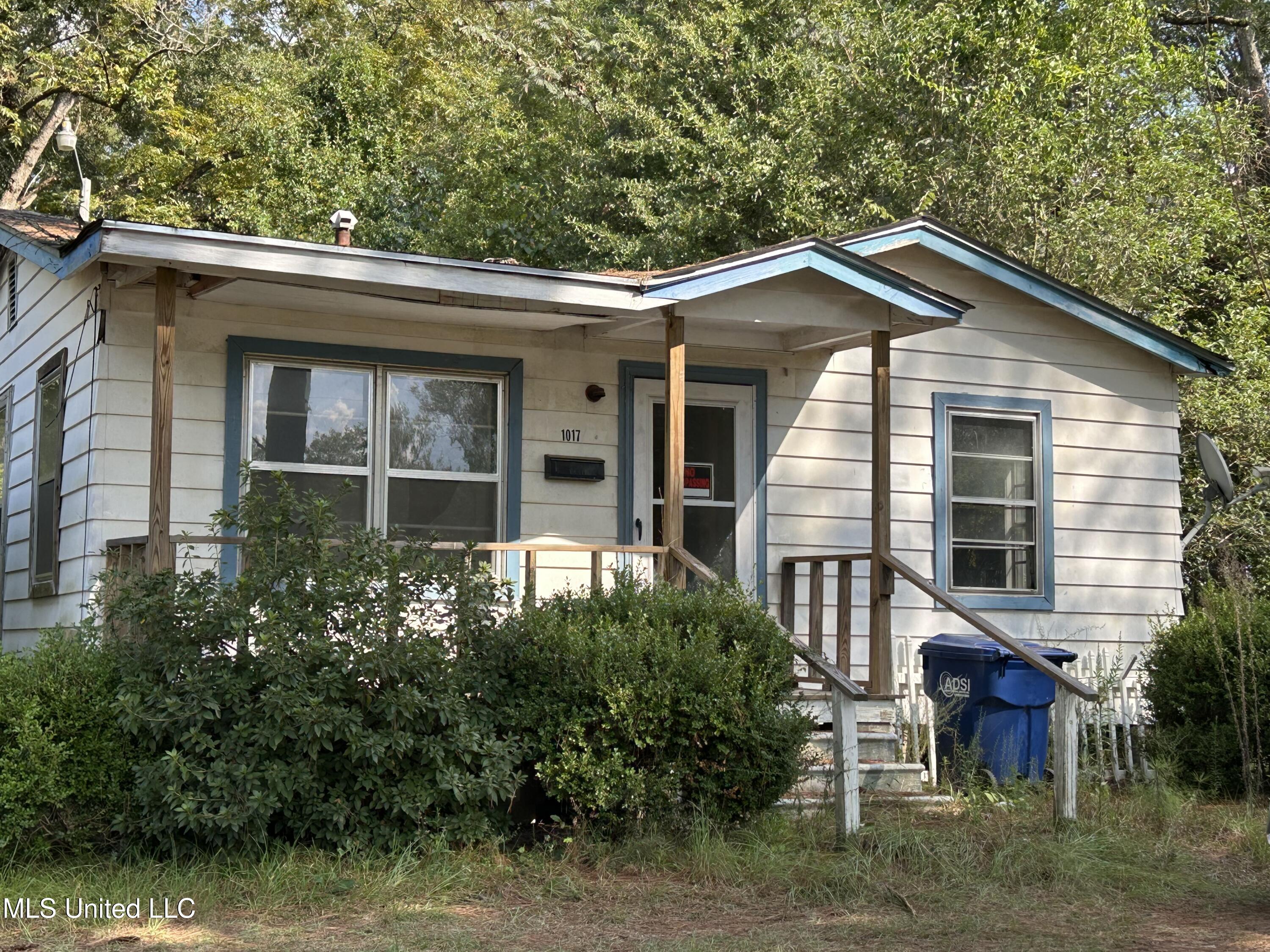 1017 Ne Washington Street Property Photo 21