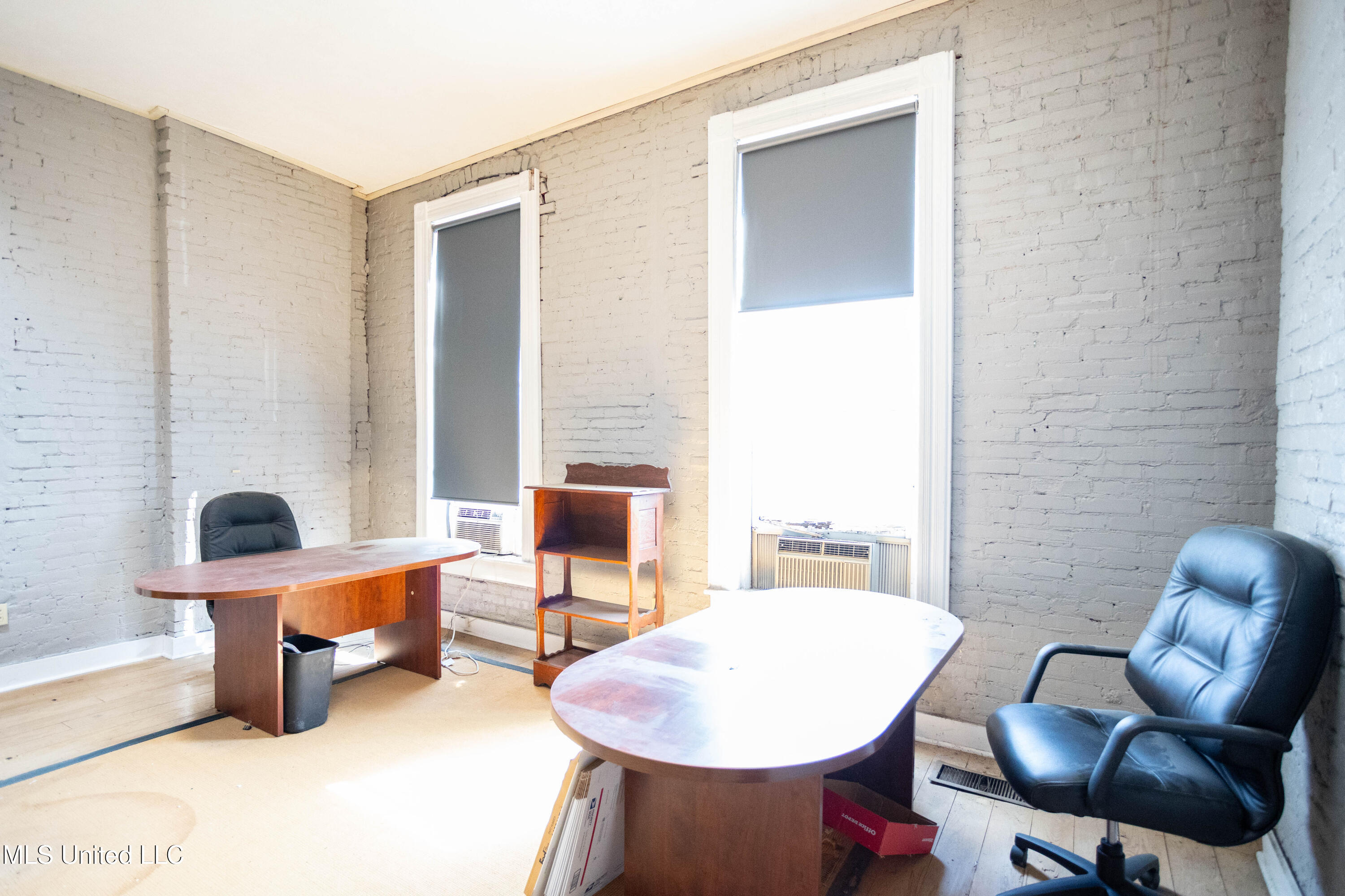 107 N State Street Property Photo 19