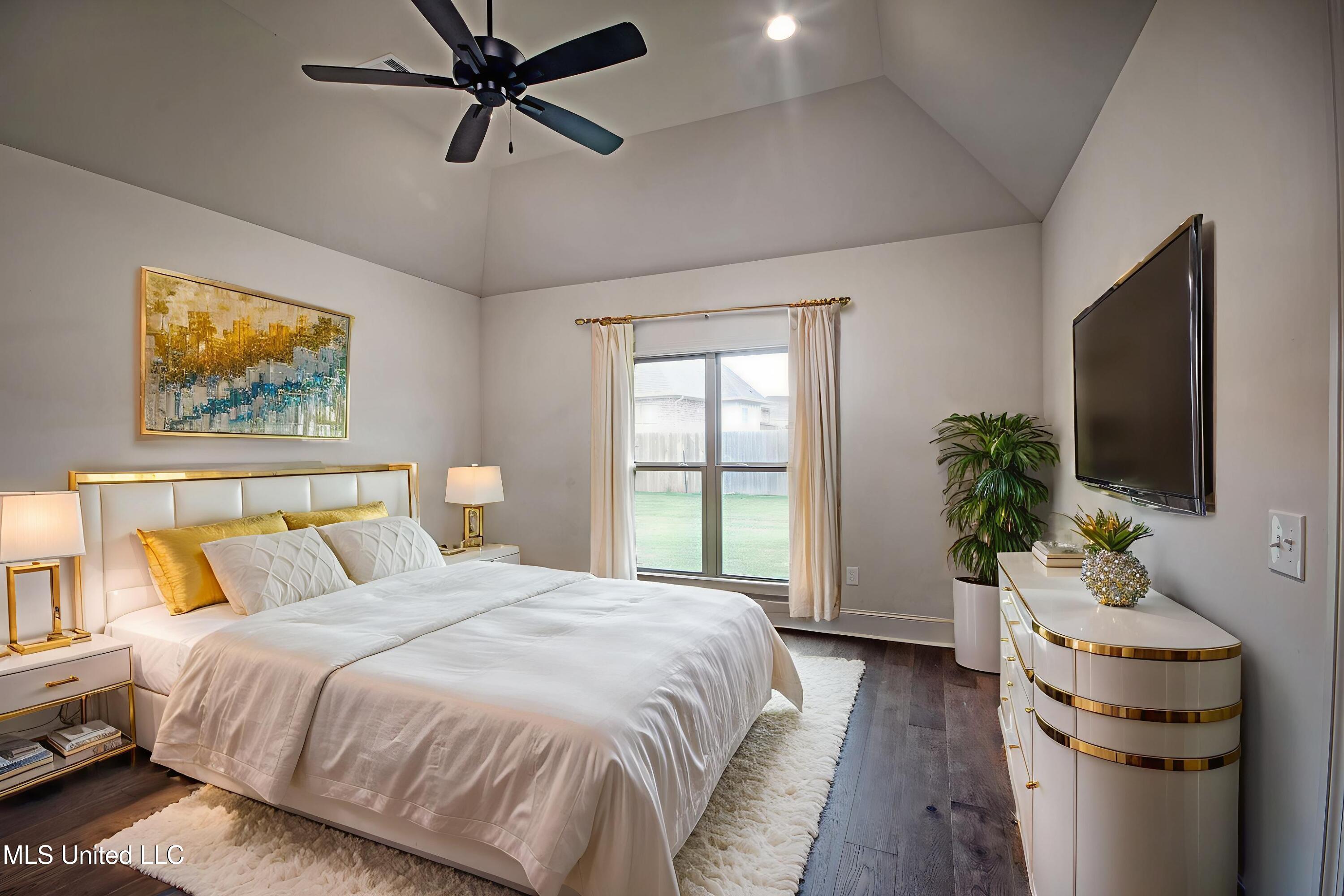 111 Southern Oak Way Property Photo 8