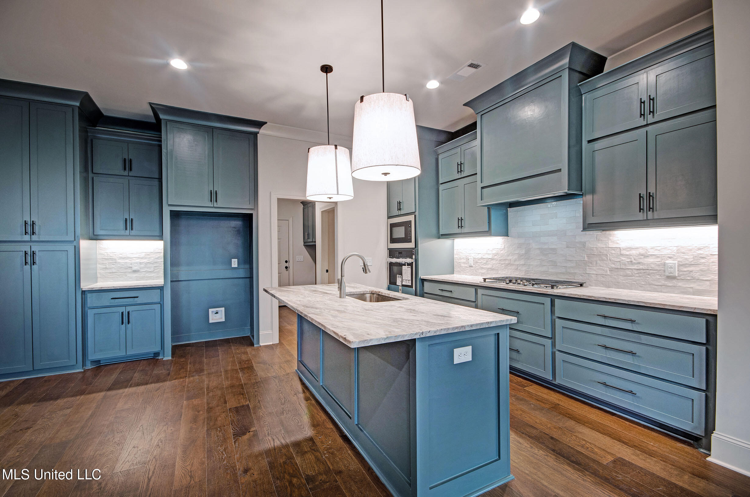 111 Southern Oak Way Property Photo 19