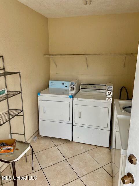 807 Hardy Avenue Property Photo 5