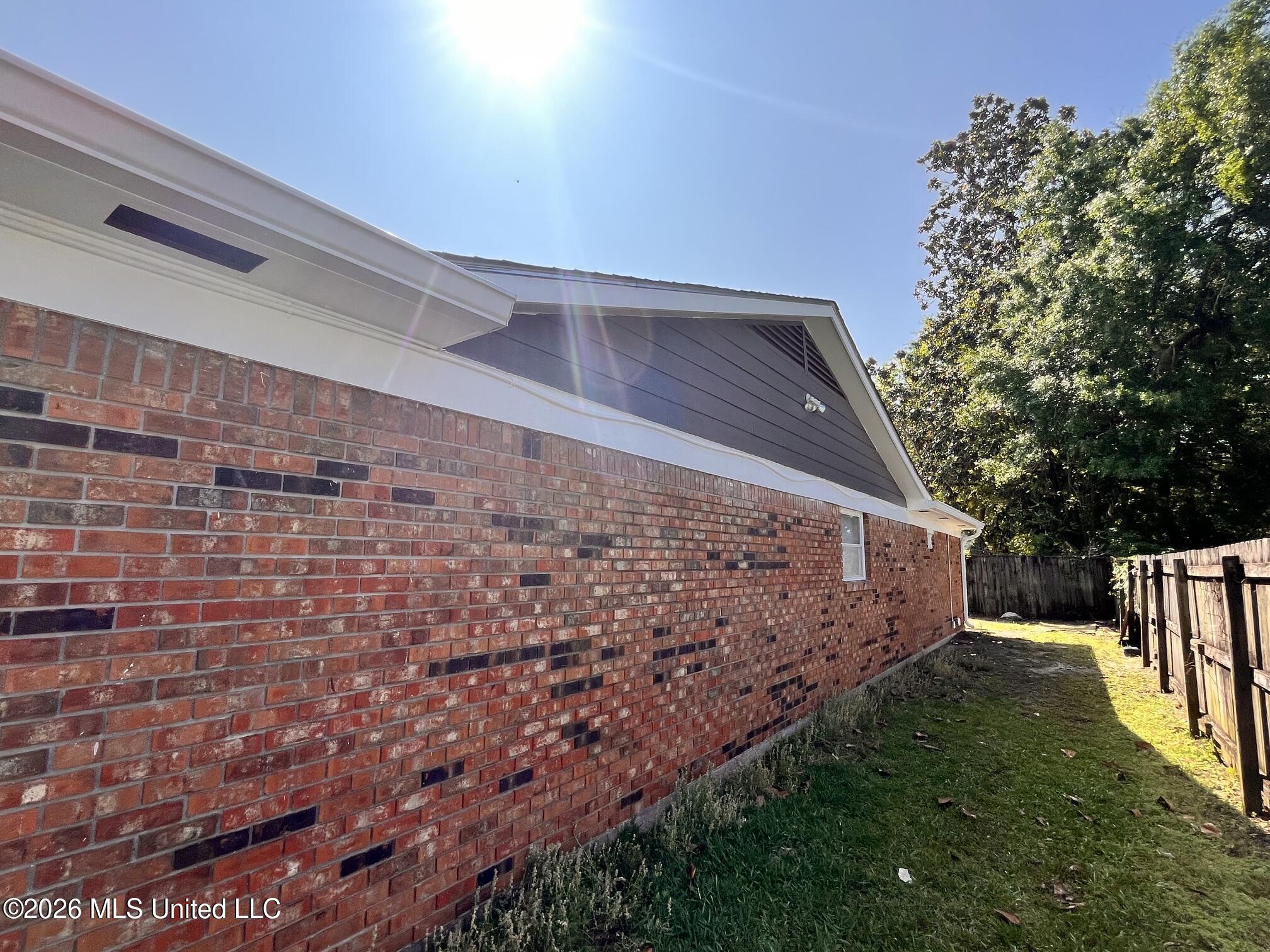 807 Hardy Avenue Property Photo 12