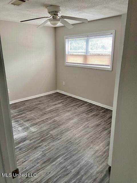 807 Hardy Avenue Property Photo 28