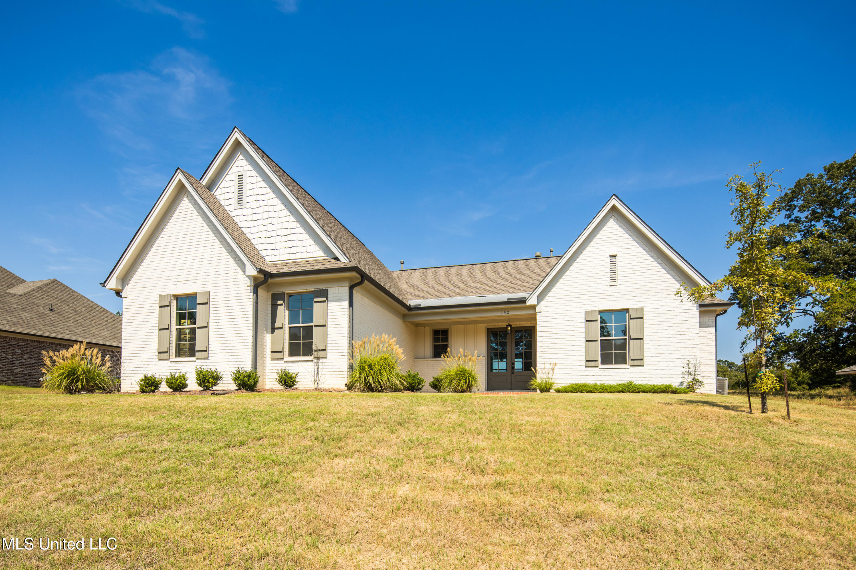 132 Farley Road Property Photo 1