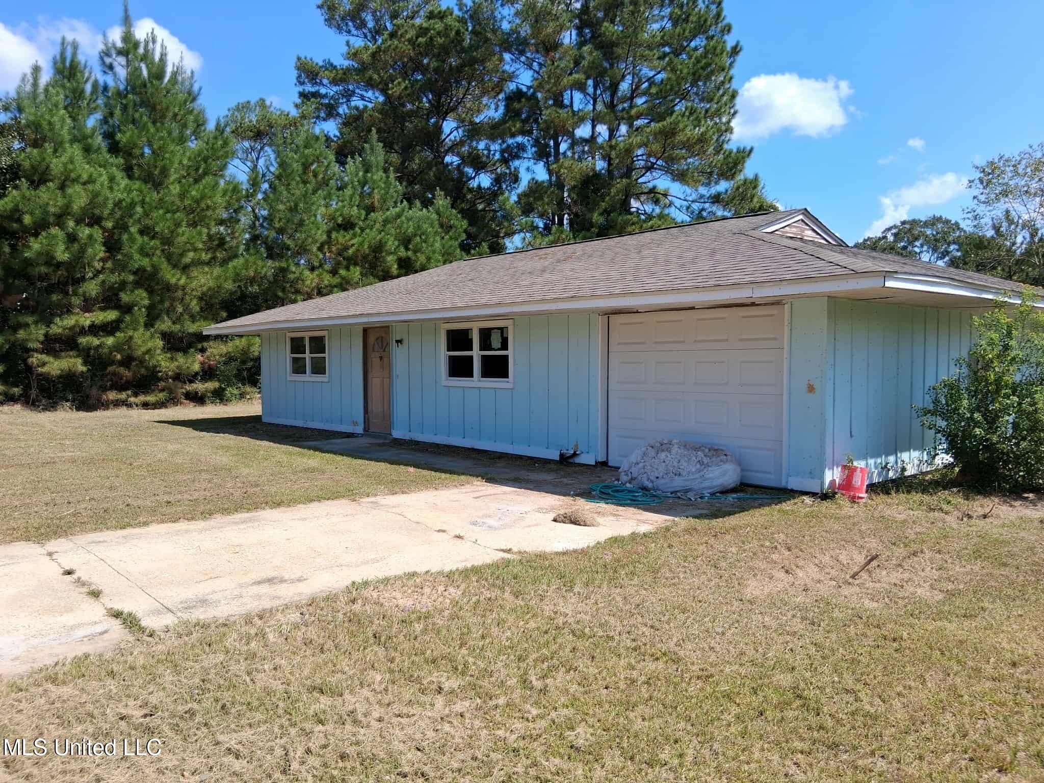 45 Ladner Drive Property Photo 3