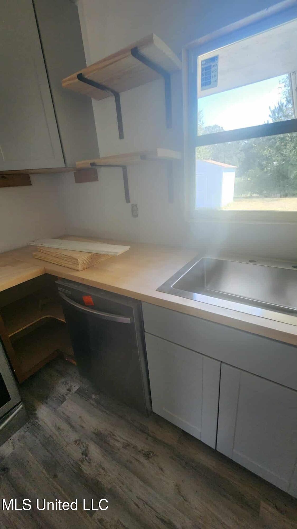 45 Ladner Drive Property Photo 13