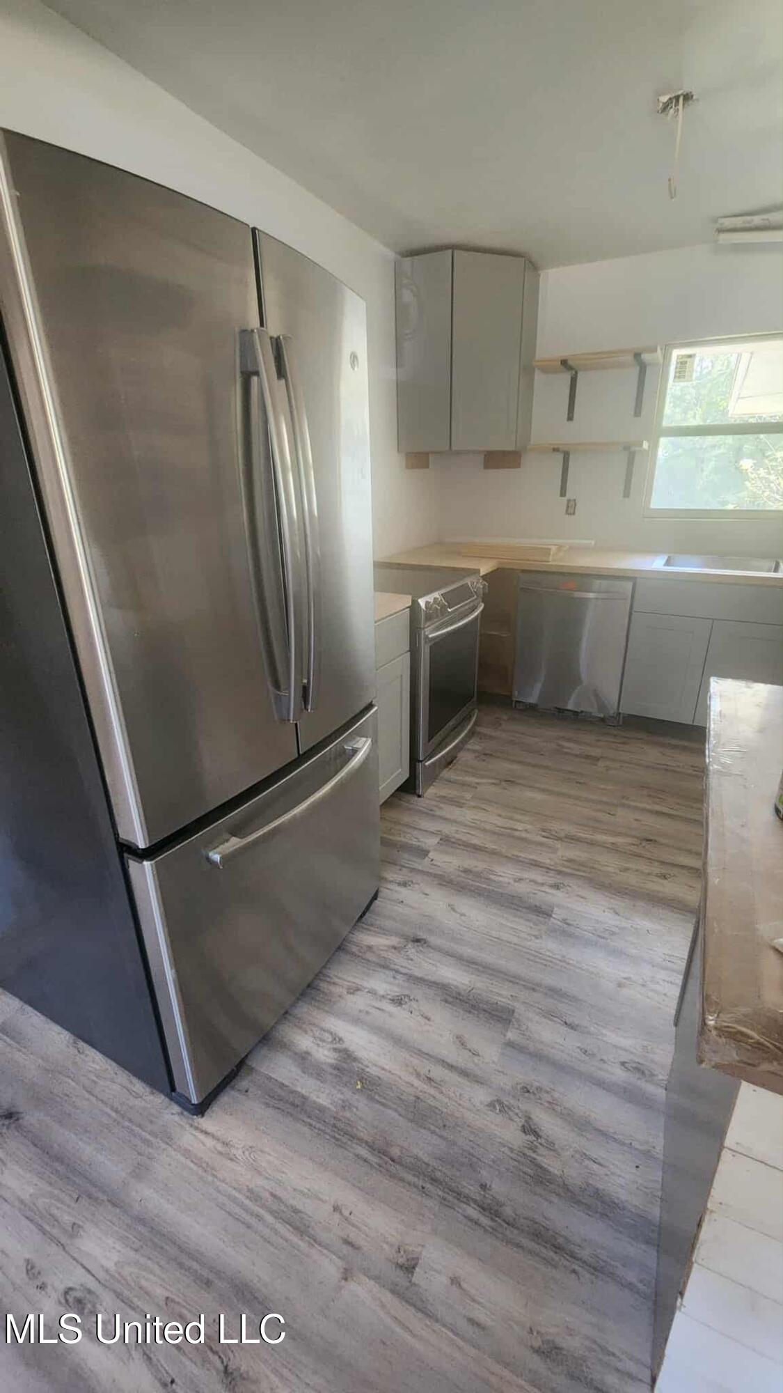 45 Ladner Drive Property Photo 14