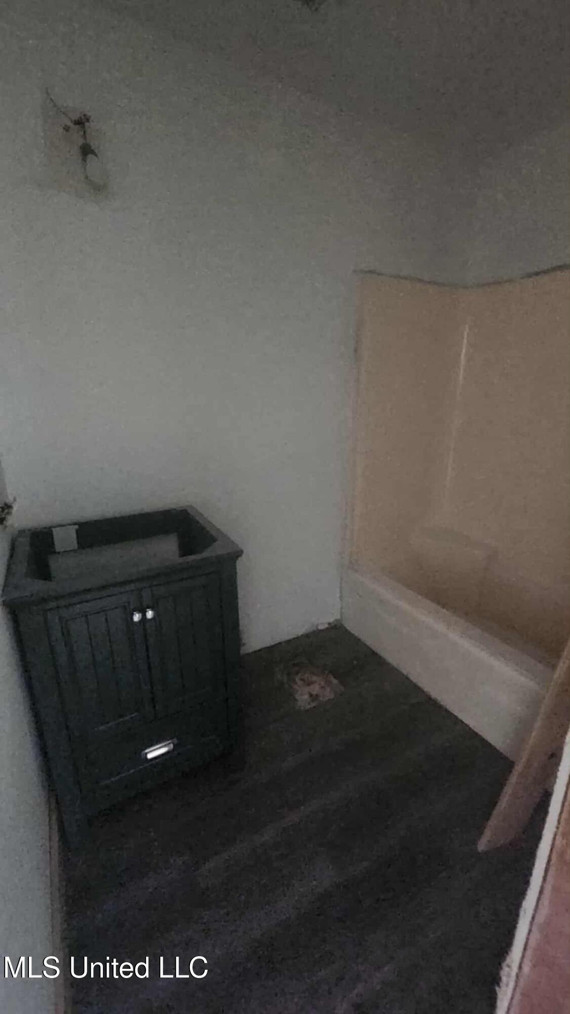 45 Ladner Drive Property Photo 16