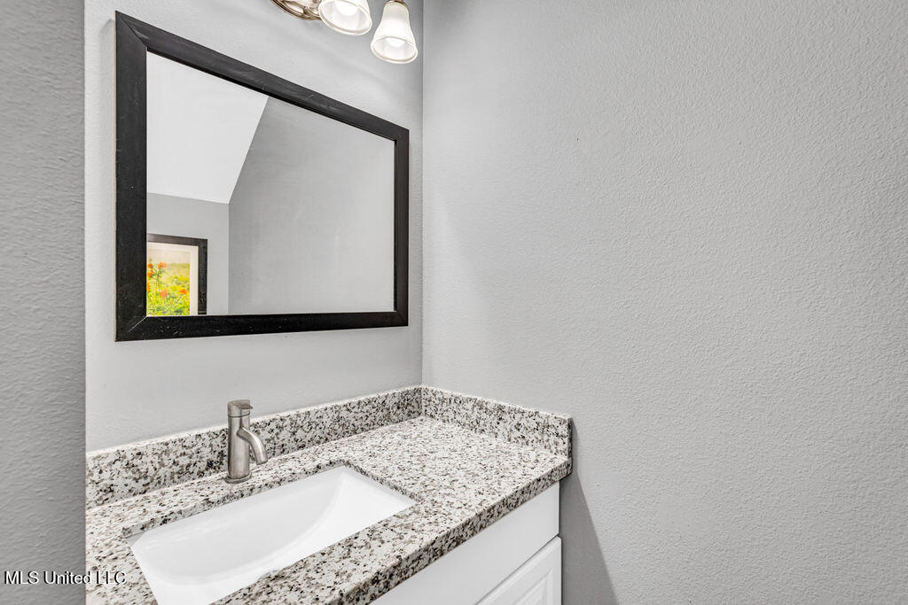 103 E Orchard Loop Property Photo 9