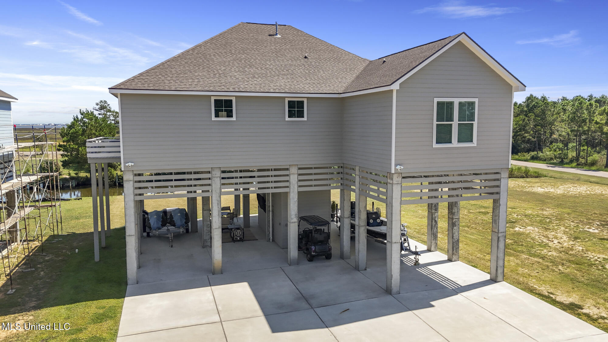 1322 Enos Street Property Photo 2