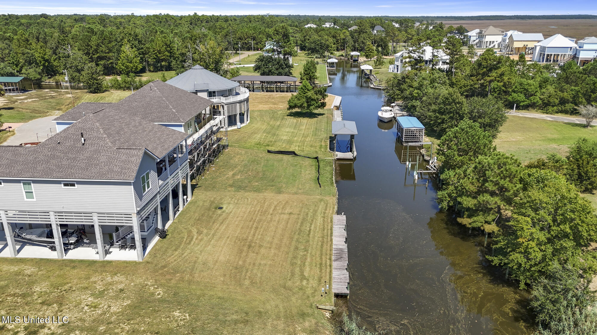 1322 Enos Street Property Photo 5