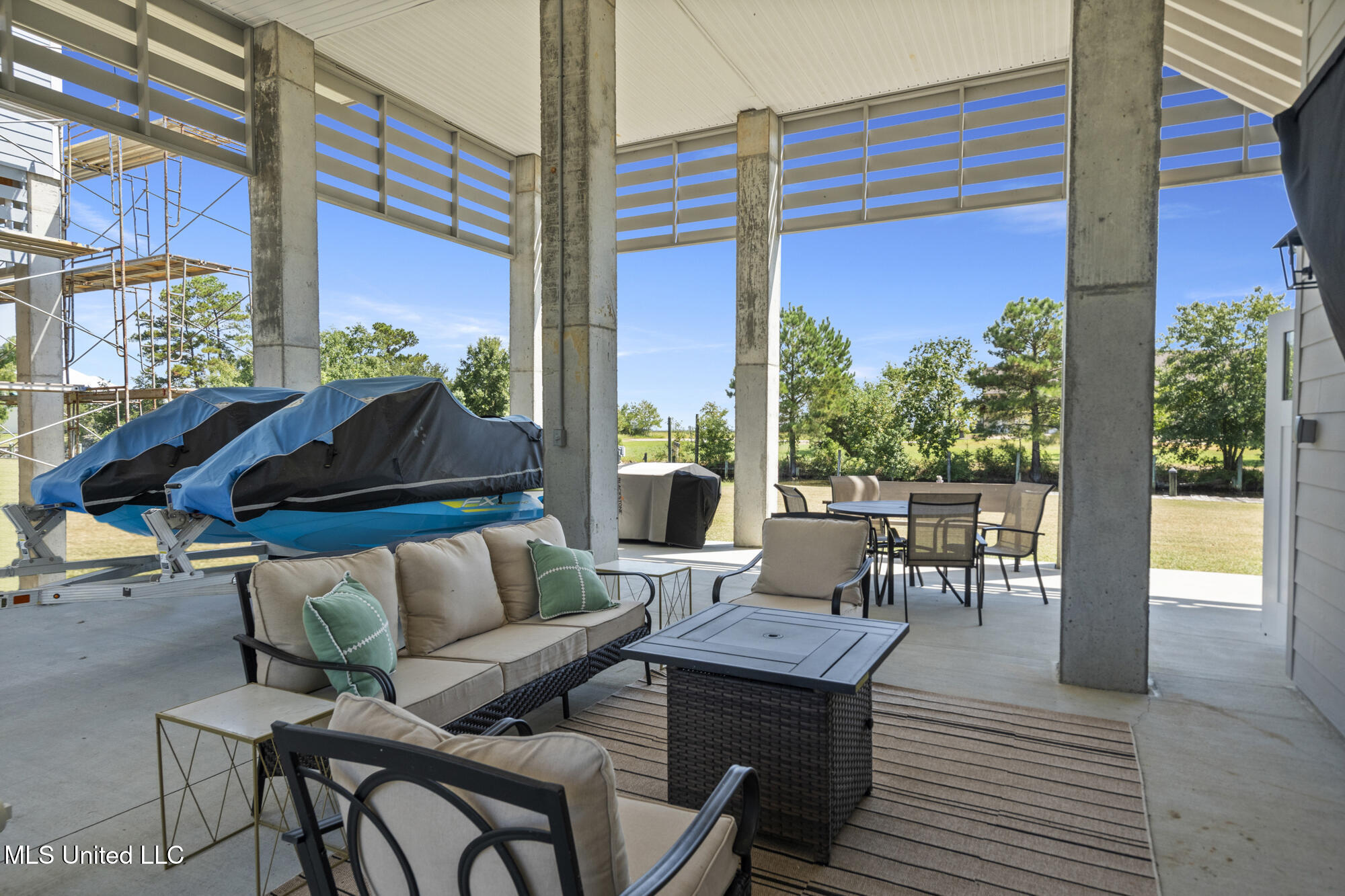 1322 Enos Street Property Photo 21