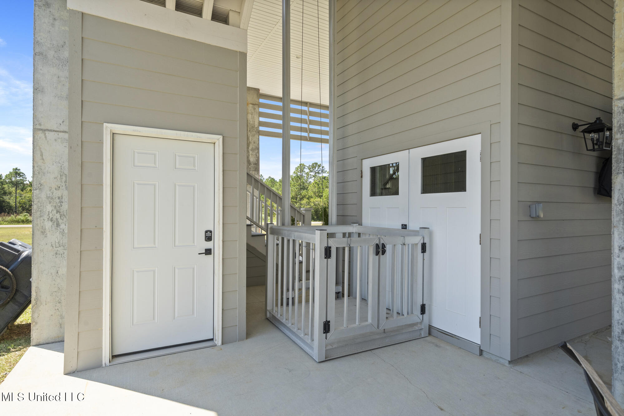 1322 Enos Street Property Photo 23