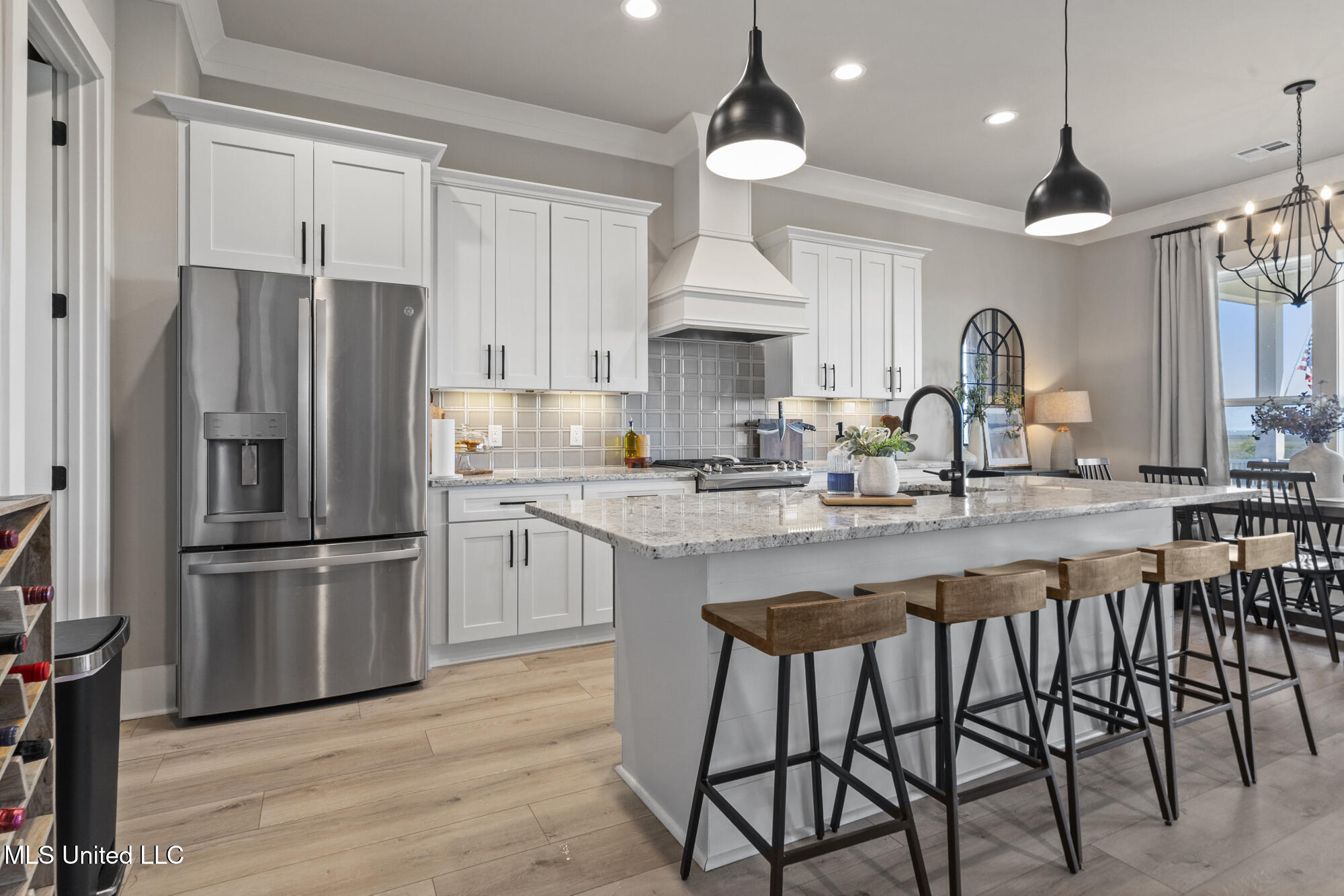 1322 Enos Street Property Photo 32