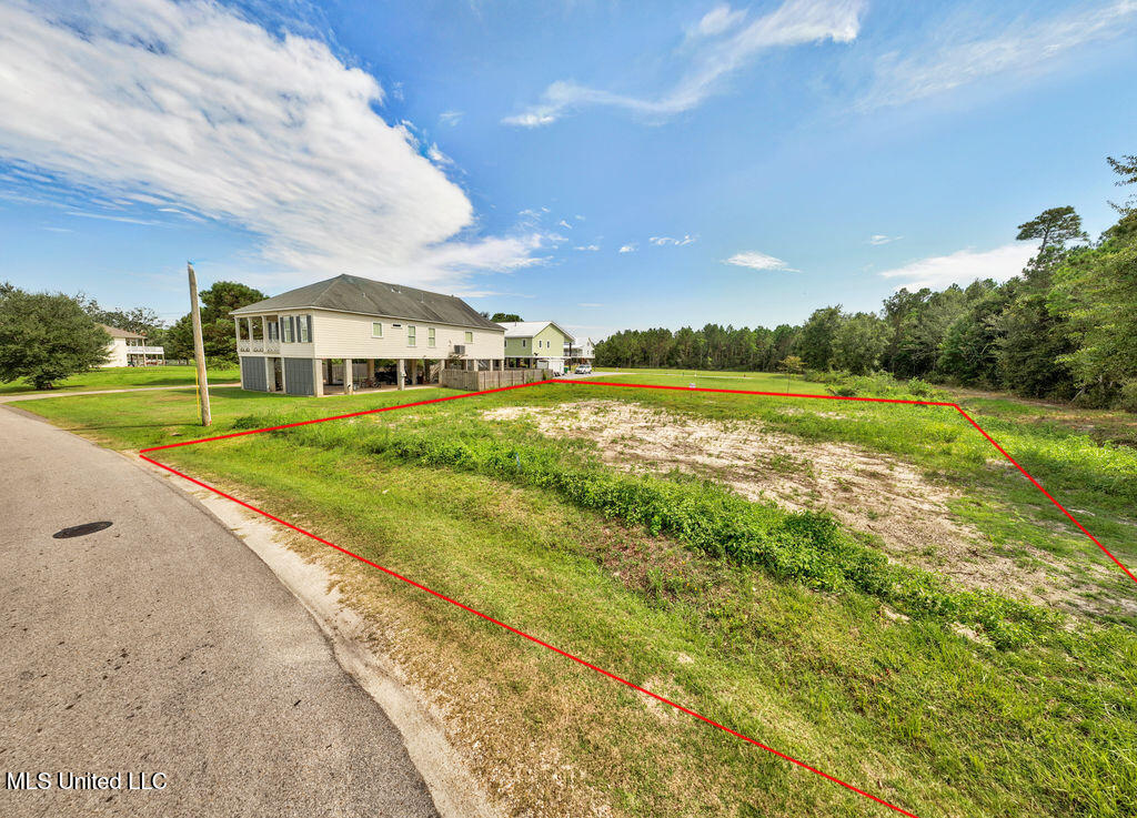 439 Sears Avenue Property Photo 4