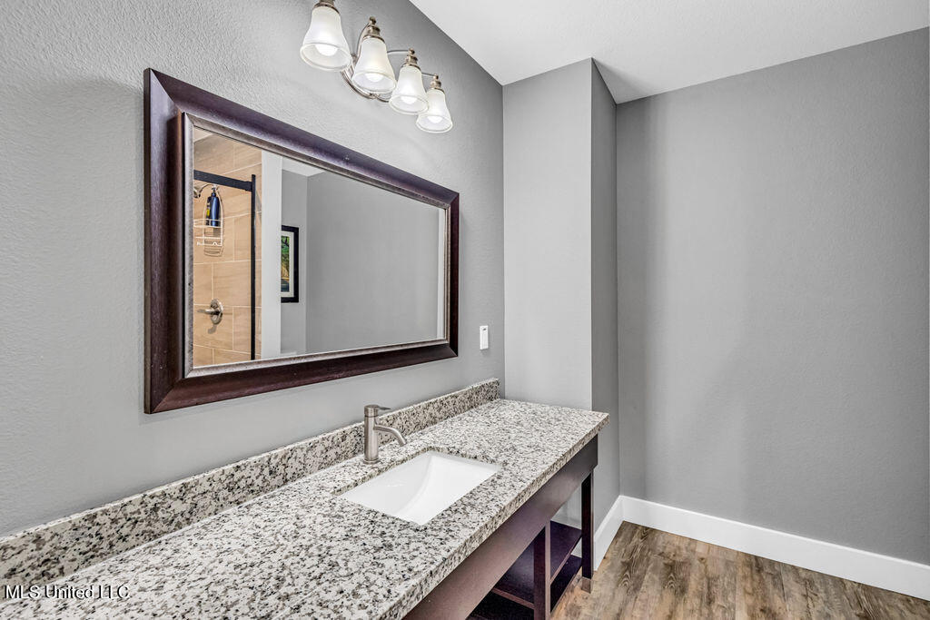 112 E Orchard Loop Property Photo 13