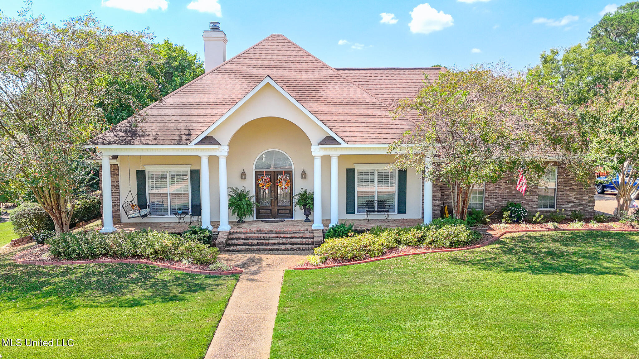 106 Glenside Drive Property Photo 1