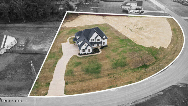 14317 Hidden Loop Property Photo 5