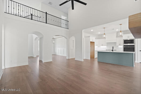 14317 Hidden Loop Property Photo 13