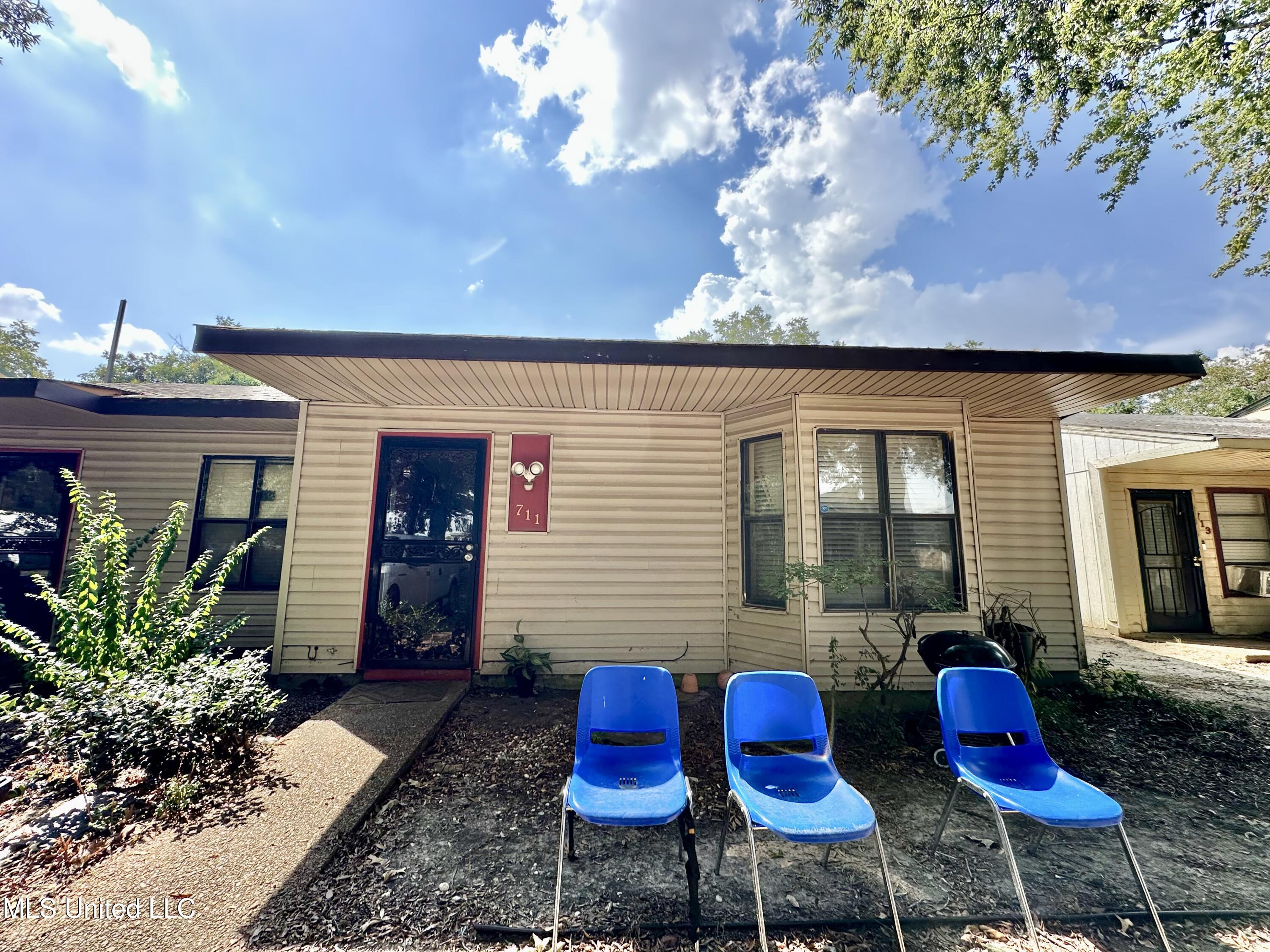 711 Braline Cove Property Photo 1