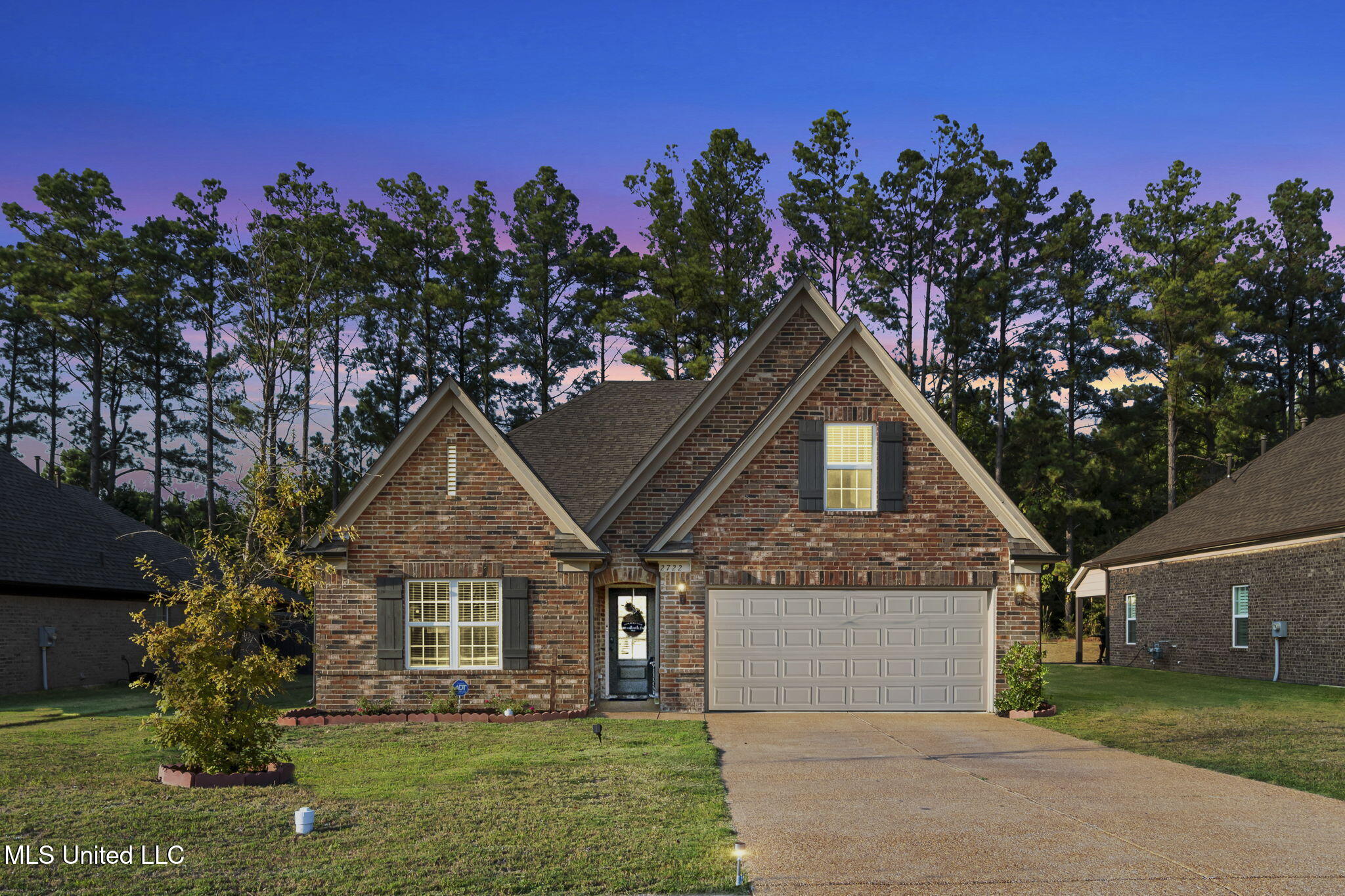 2722 Dela Drive Property Photo 1